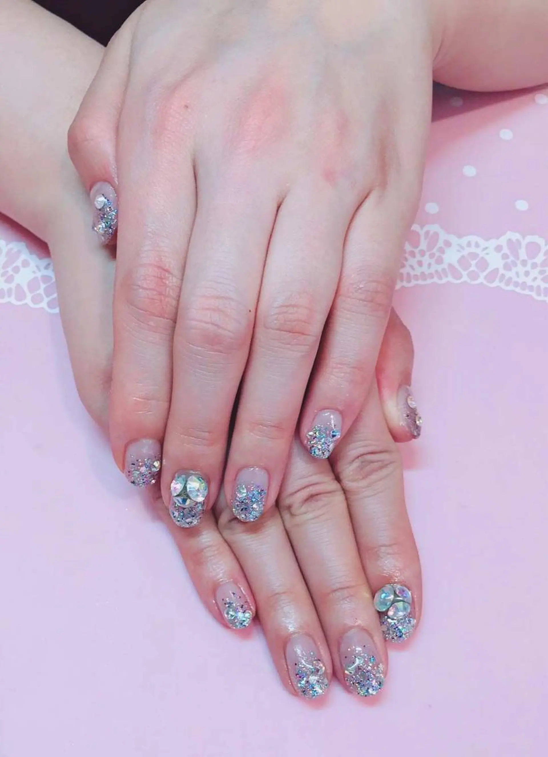 ネイル miu miuのネイルデザイン