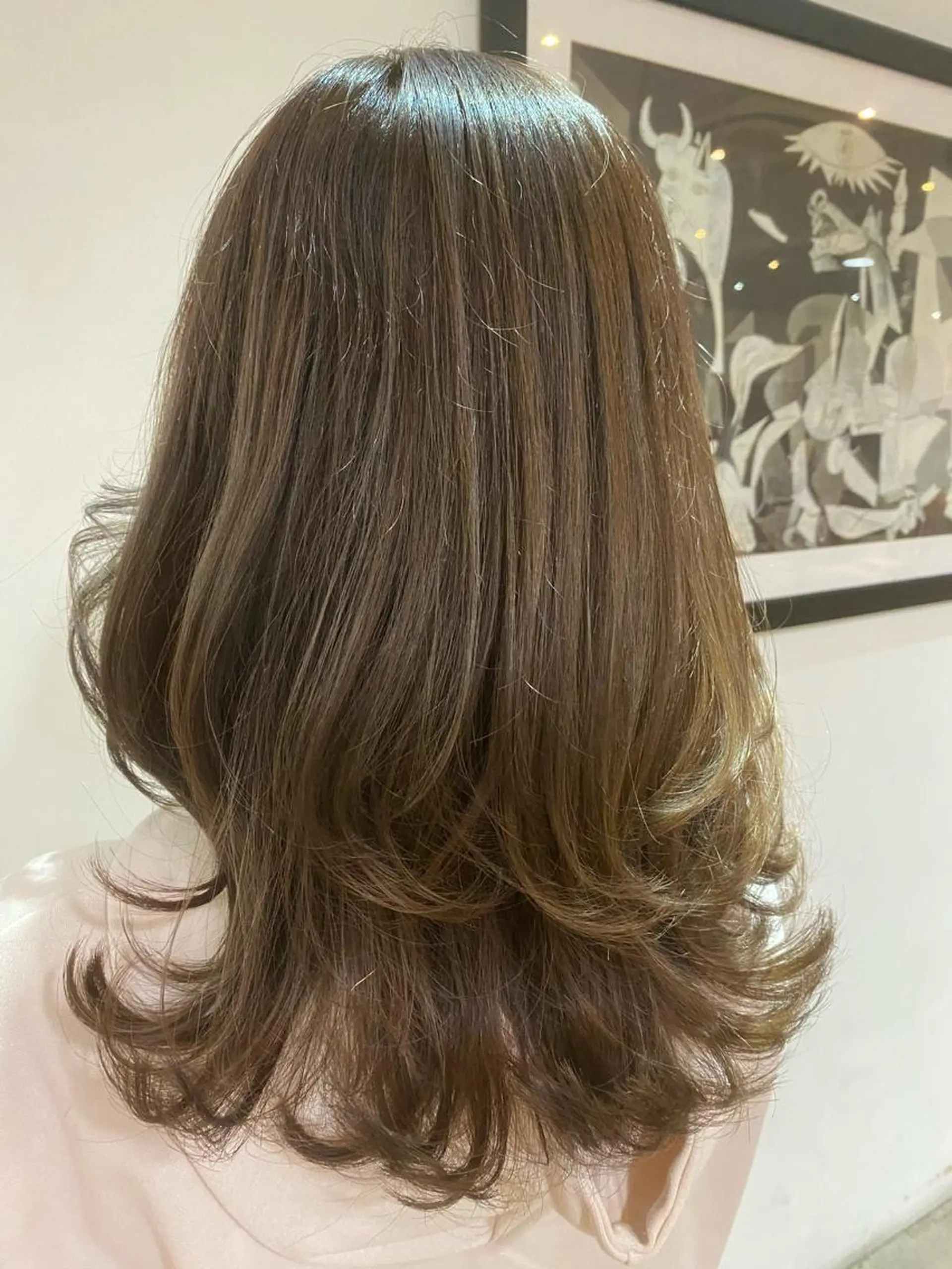 セミロング カラー ベージュカラー ハイライトカラー ハイライト レイヤーカット ウルフカット 💚 nao💚のヘアスタイル