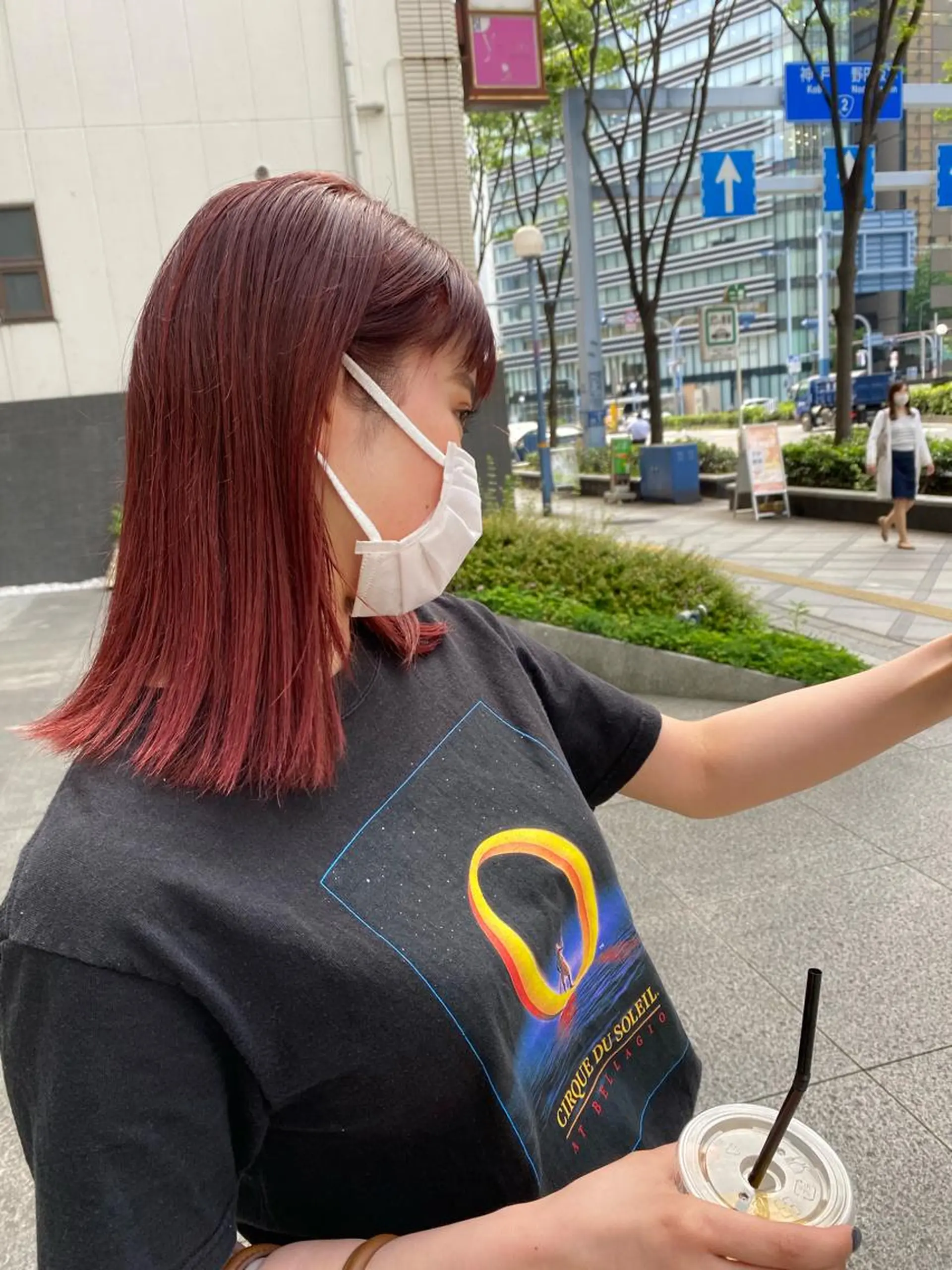 ミディアム デザインカラー/ボブ ブリーチカラー/ユリのヘアスタイル