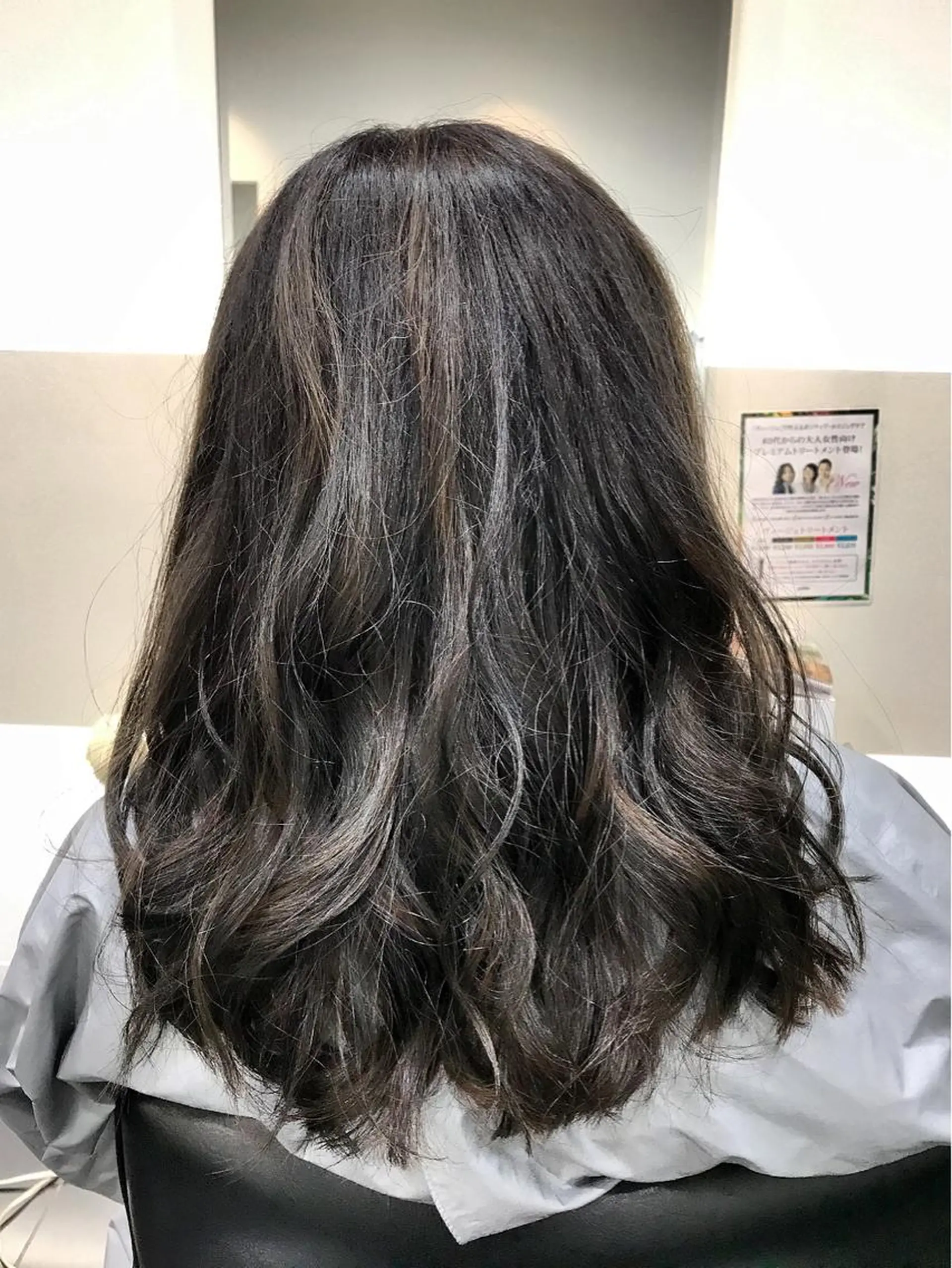 セミロング カラー 関口 友行のヘアスタイル