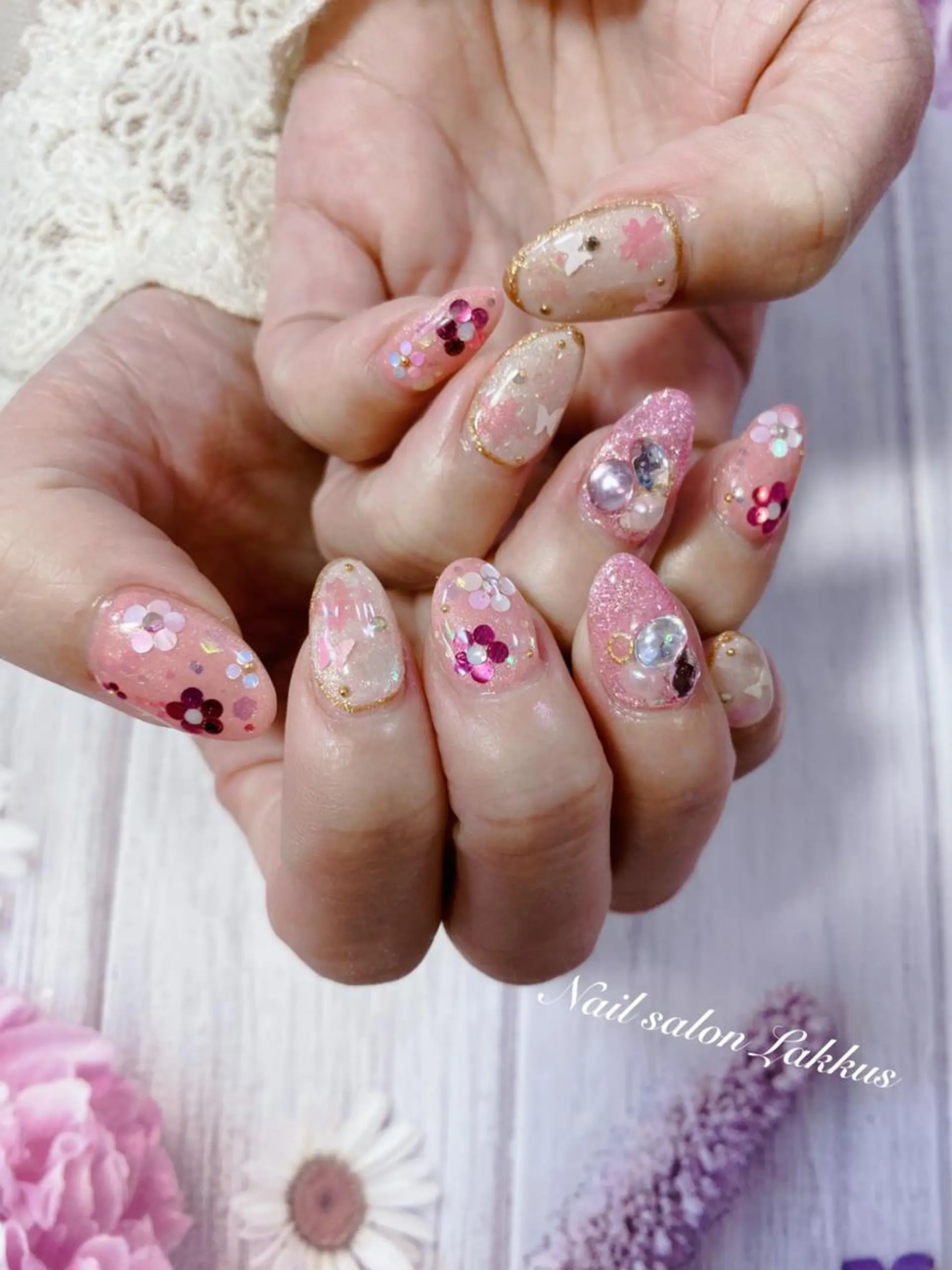 ネイル Lakkus T－CHIのネイルデザイン