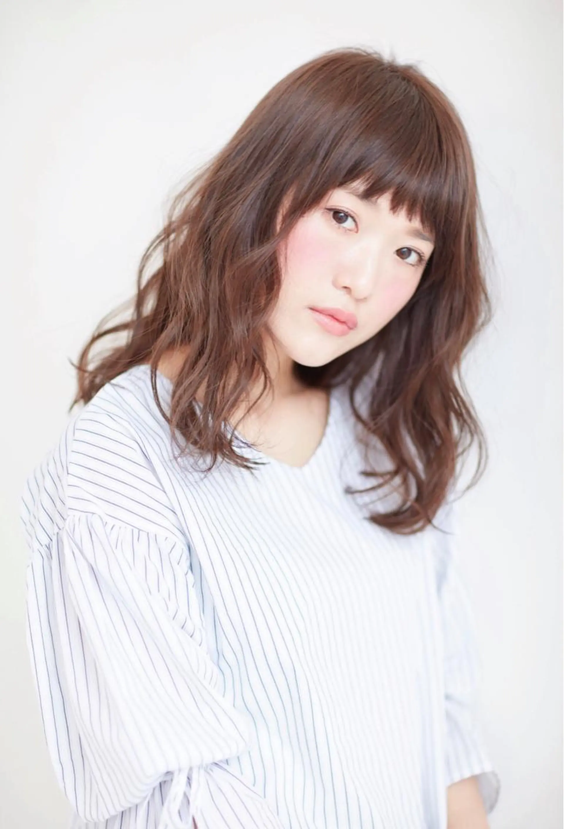 ミディアム パーマ ゆうつ やすひとのヘアスタイル