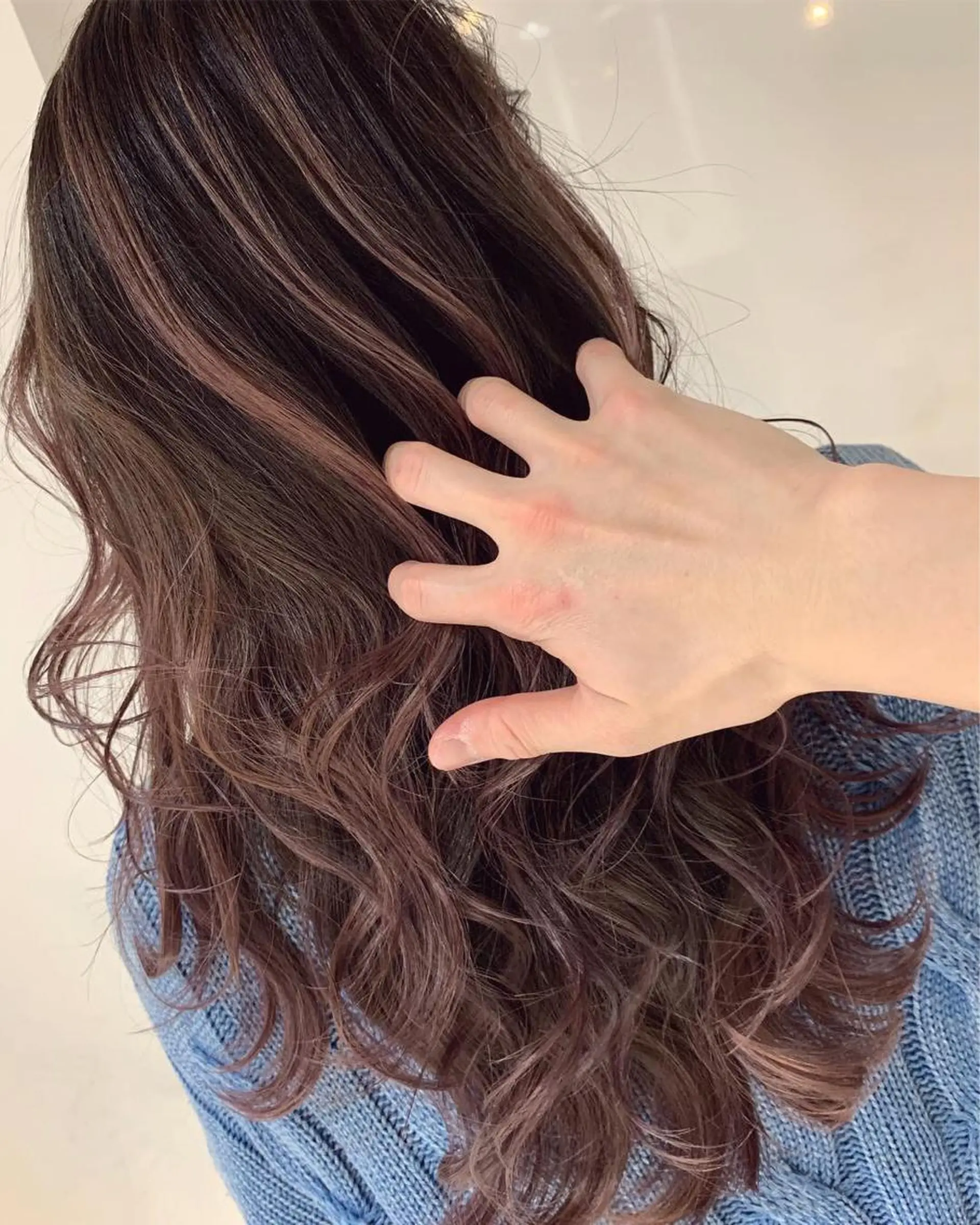 セミロング カラー バレイヤージュ ブリーチ レイヤーカット ✨レイヤーカット✨ HIDEのヘアスタイル