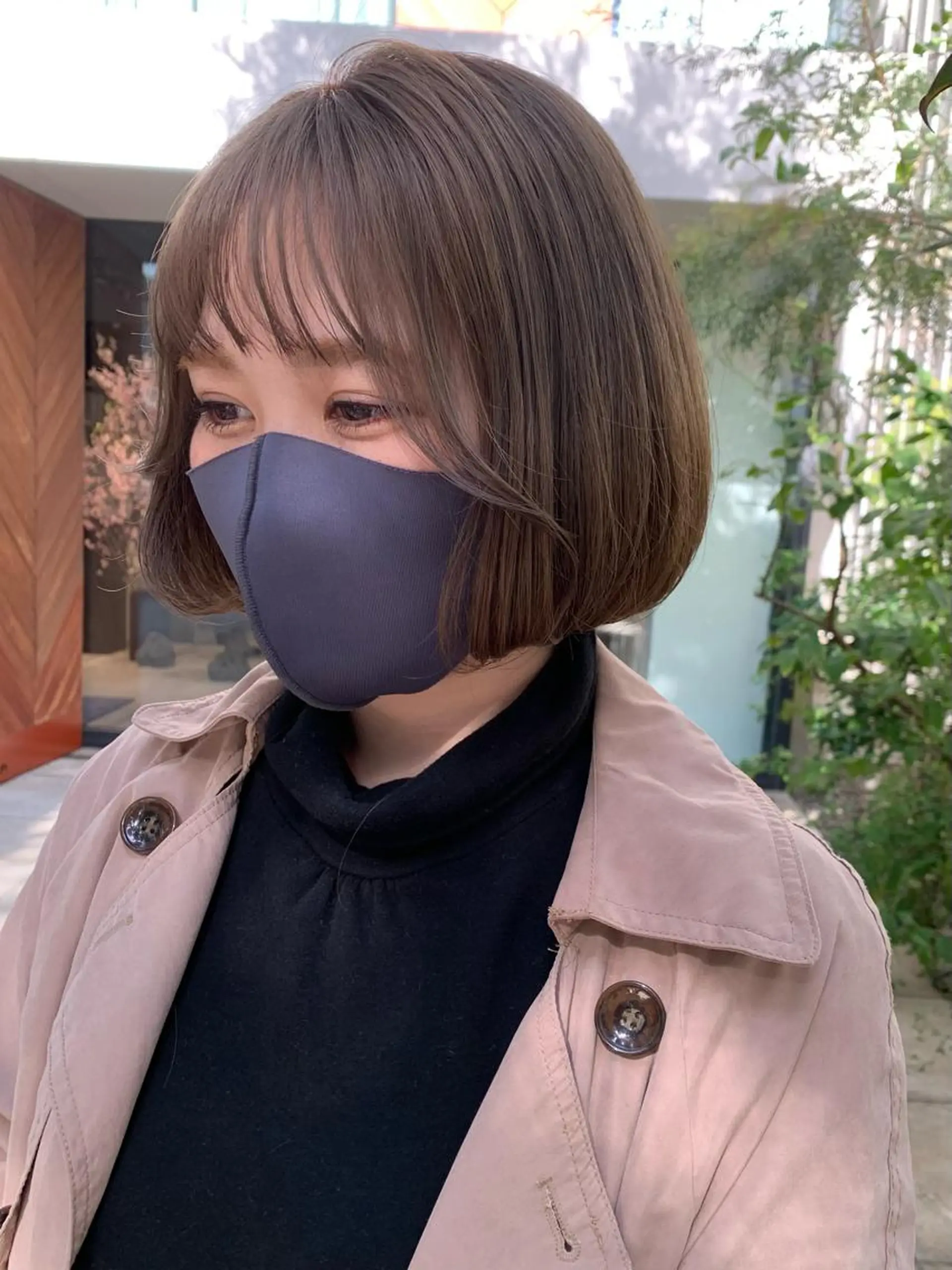 ミディアム カラー イヤリングカラー グレージュ インナーカラー くびれヘア 髪質改善 カット ヘアカラー トリートメント ヘッドスパ 透明感/オリーブ/ グレージュ/YUKAのヘアスタイル