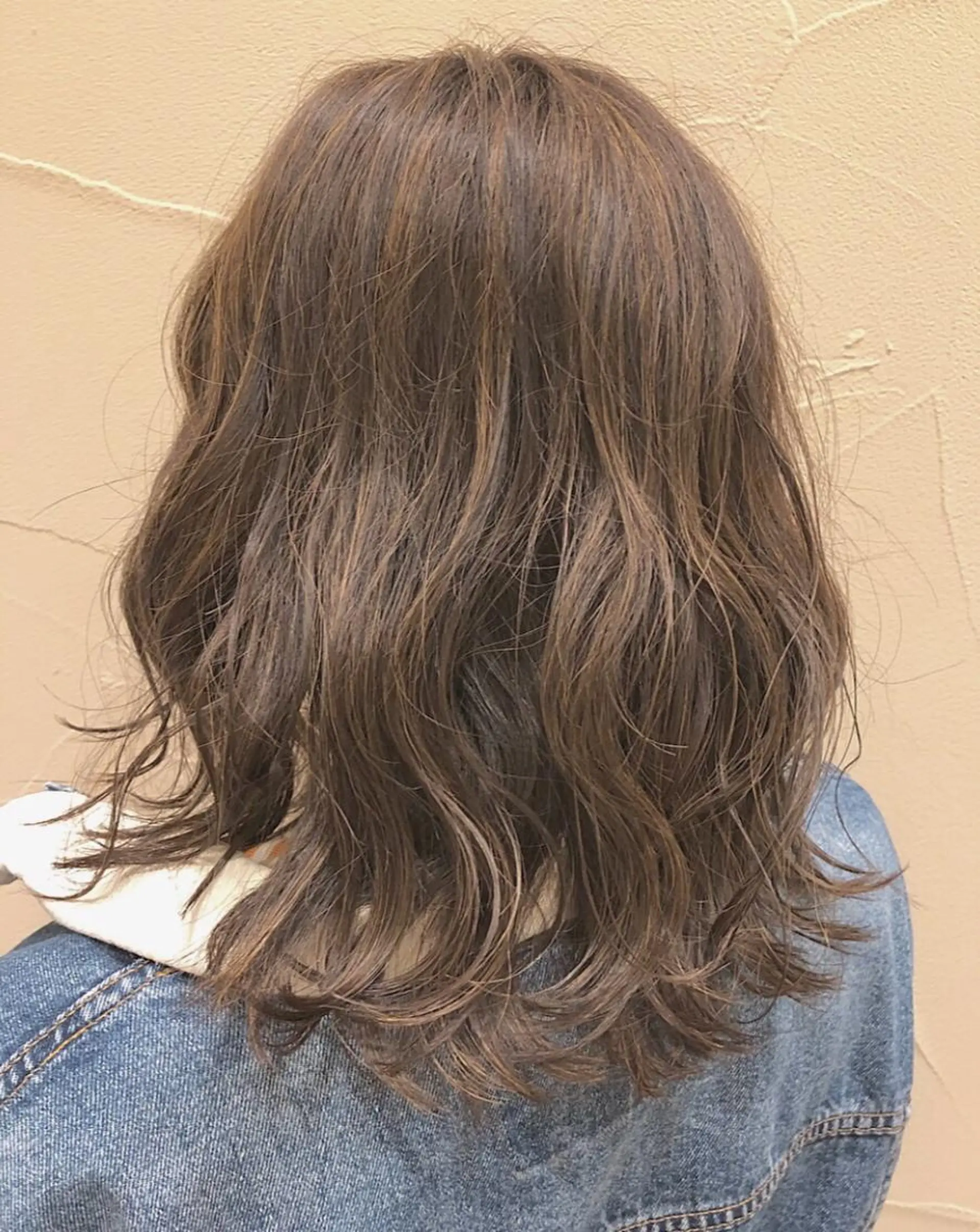 ミディアム カラー Ash中目黒店 榊間茜のヘアスタイル