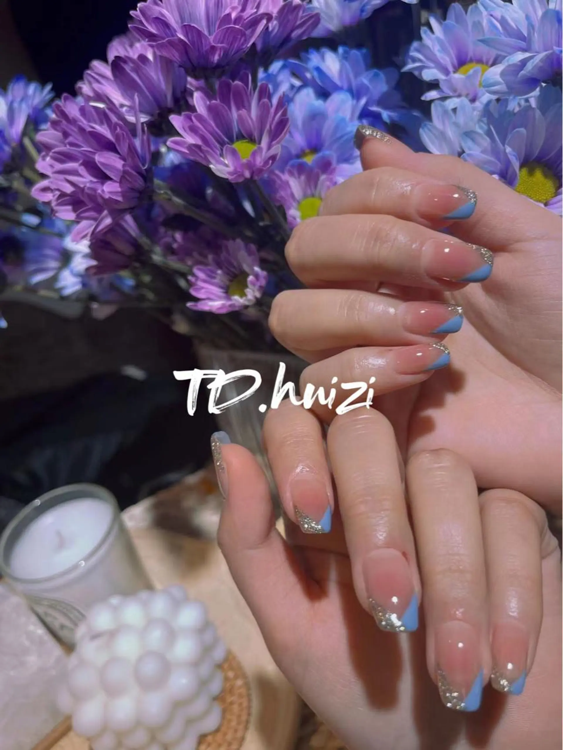 ミディアム めぐみのネイルサロン スタッフ練習のネイルデザイン