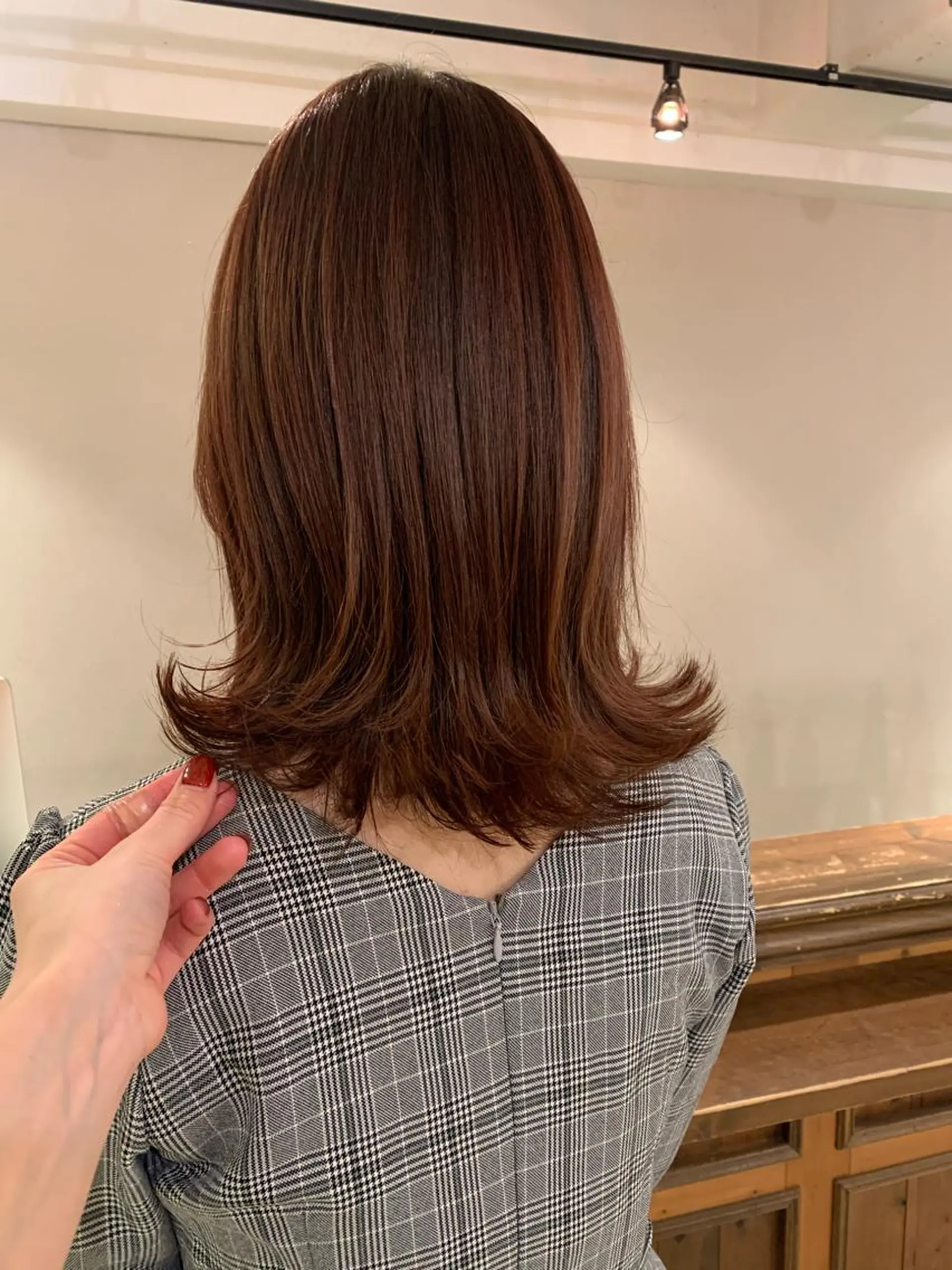 ショート カラー 透明感/オリーブ/ グレージュ/YUKAのヘアスタイル