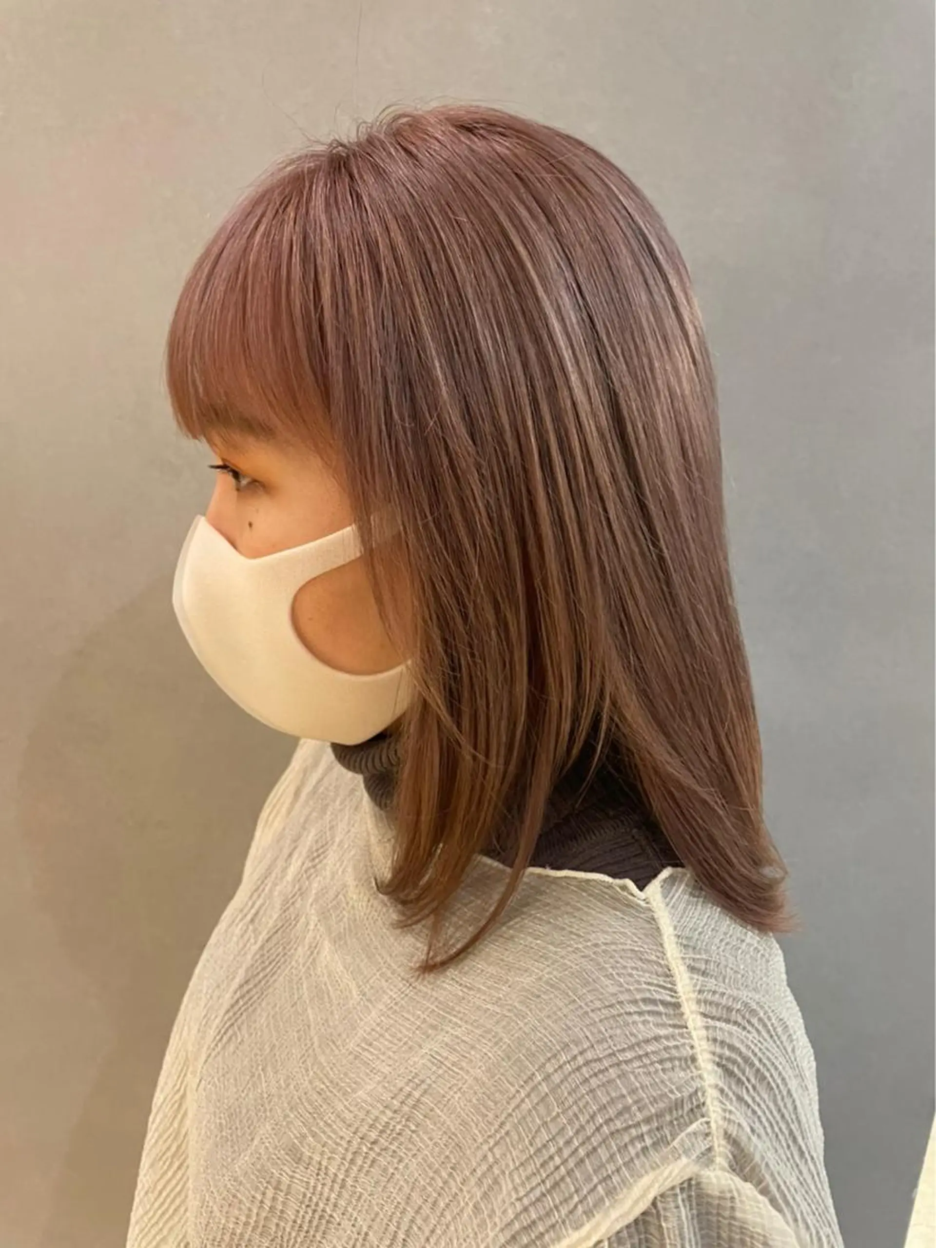 ミディアム ミストバング ボブ デザインカット 学生 似合わせカット ヘアカラー 土佐 優奈のヘアスタイル