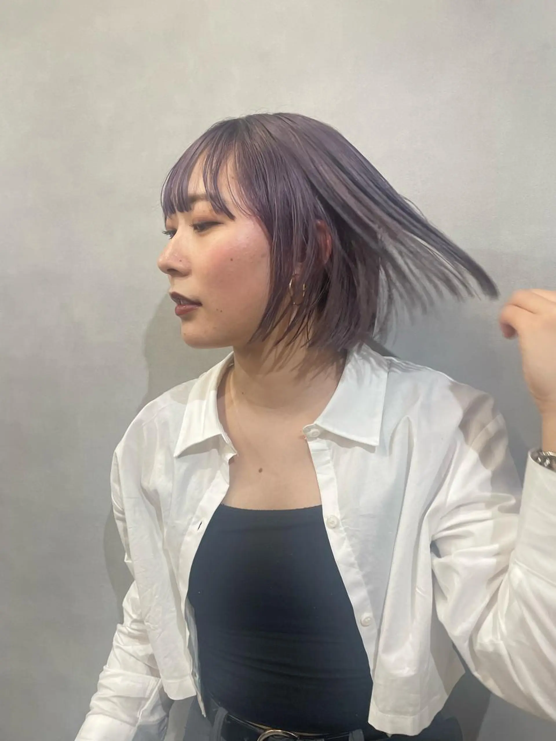ミディアム カラー ブリーチ yui/ layer cutのヘアスタイル