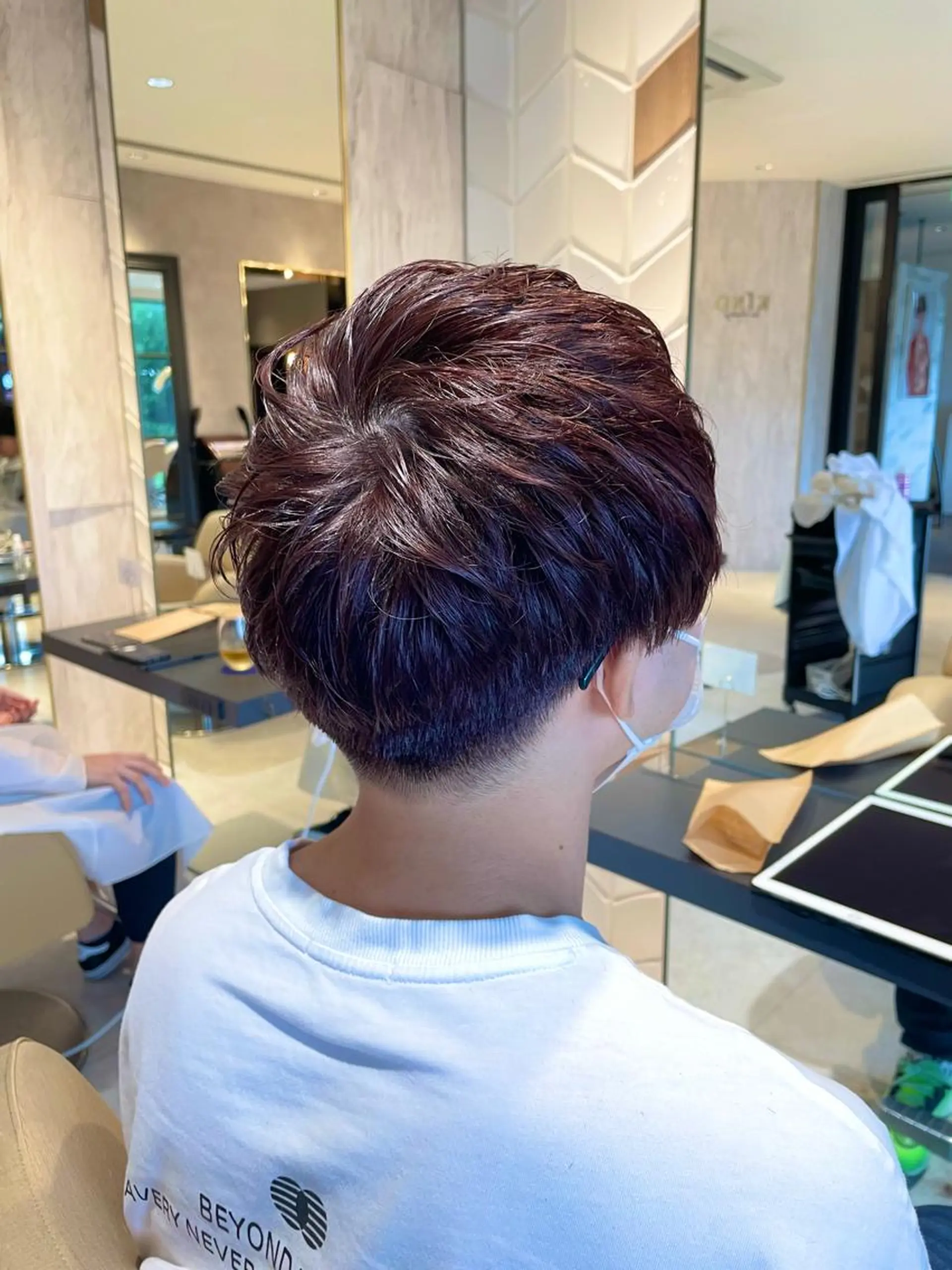 ショート カラー メンズ マッシュ ピンクカラー バイオレットカラー ショートヘア メンズ専門美容師✂︎ 大庭勝己のヘアスタイル