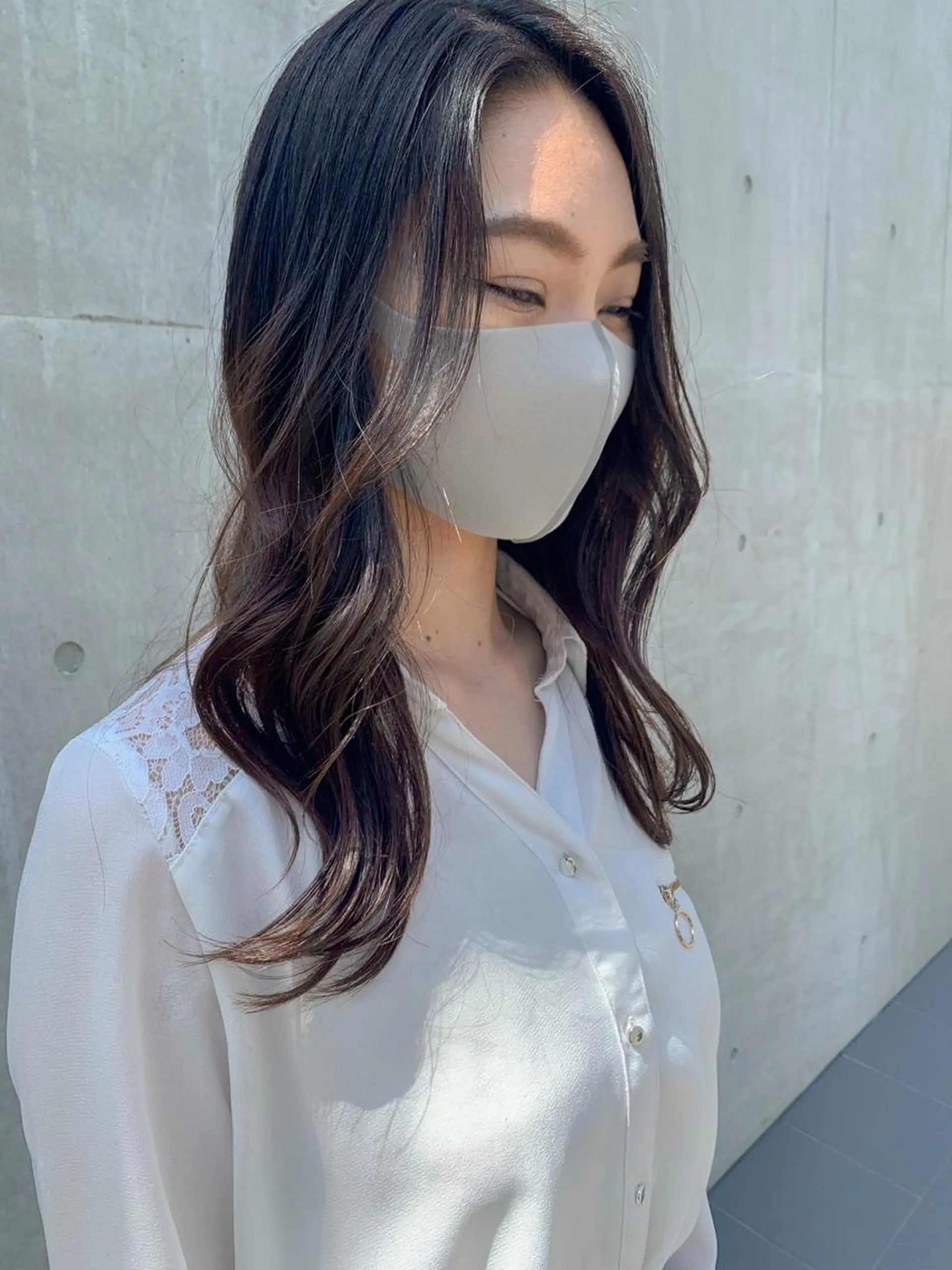 セミロング ヨシンモリ yuka .のヘアスタイル