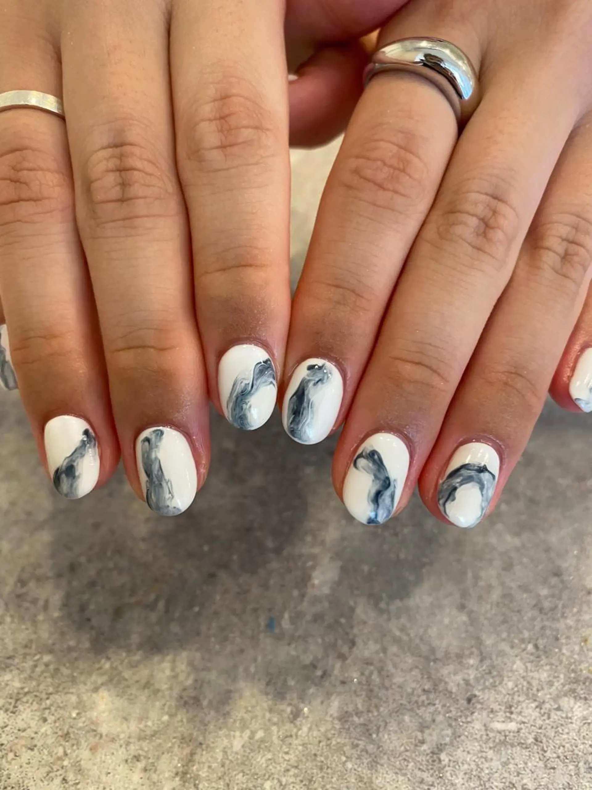 ネイル ハンドネイル 【LINON】 airiのネイルデザイン