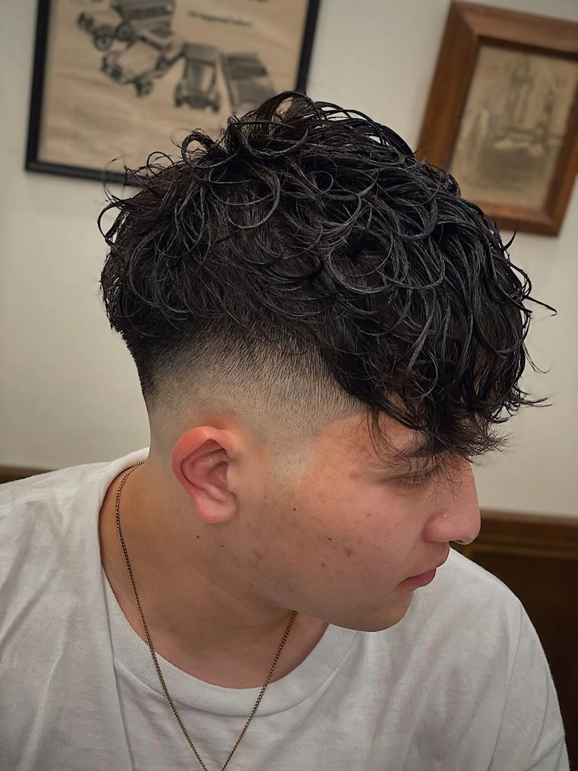 ショート メンズ フェードカット スキンフェード 大久保 竣太のヘアスタイル