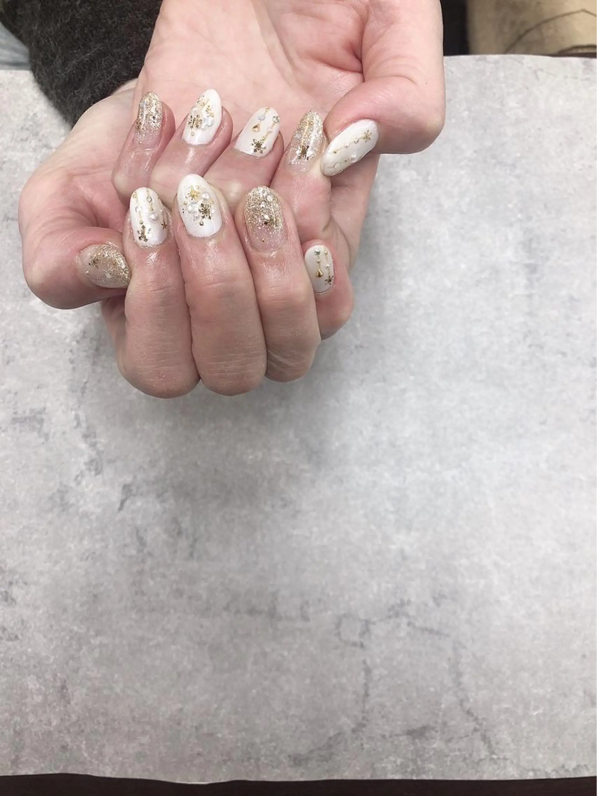 ネイル ホワイト FASTNAIL PLUS 新宿店のネイルデザイン