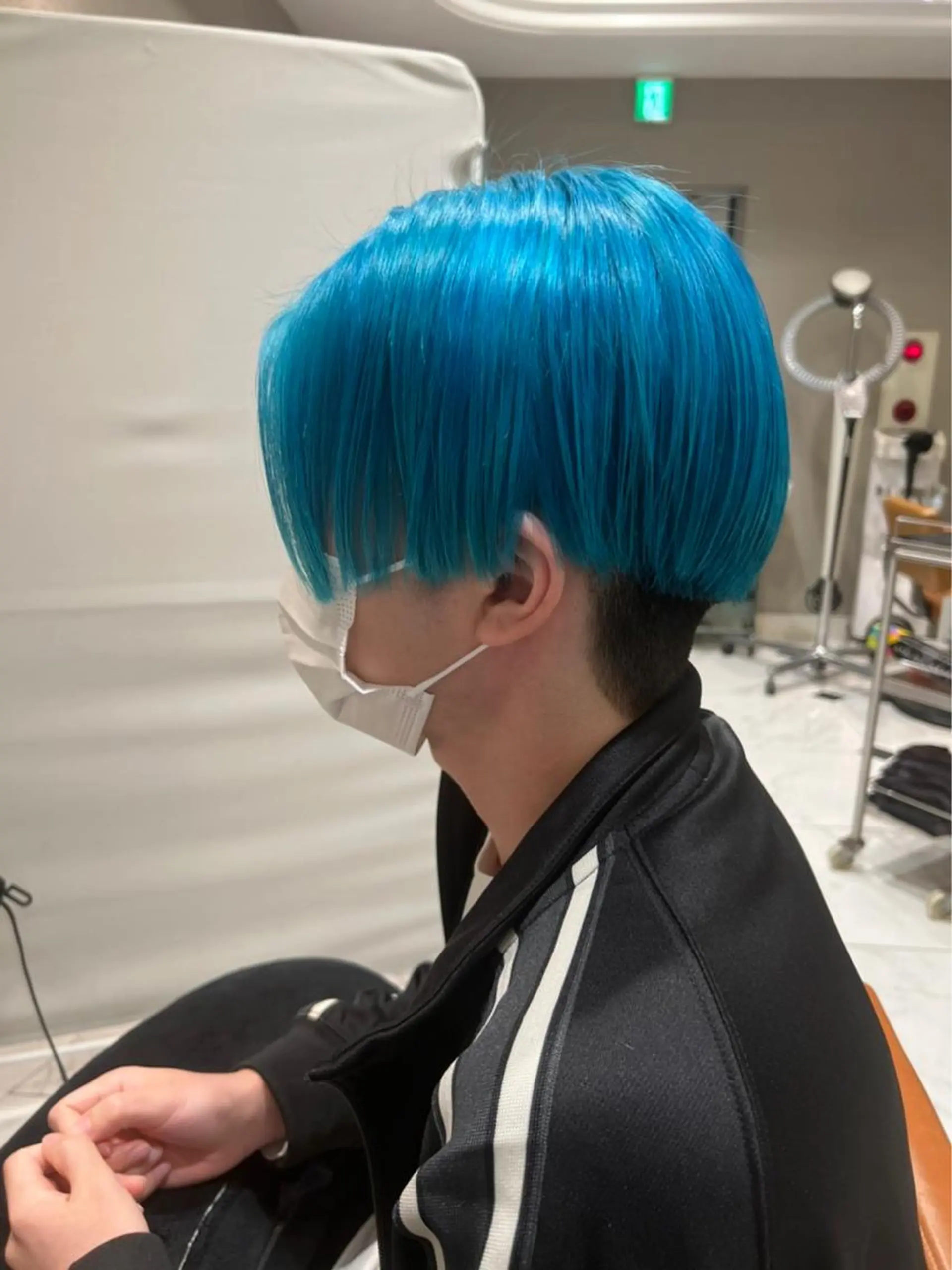 ショート カラー ブルーカラー ヘアカラー watanabe kazukiのヘアスタイル