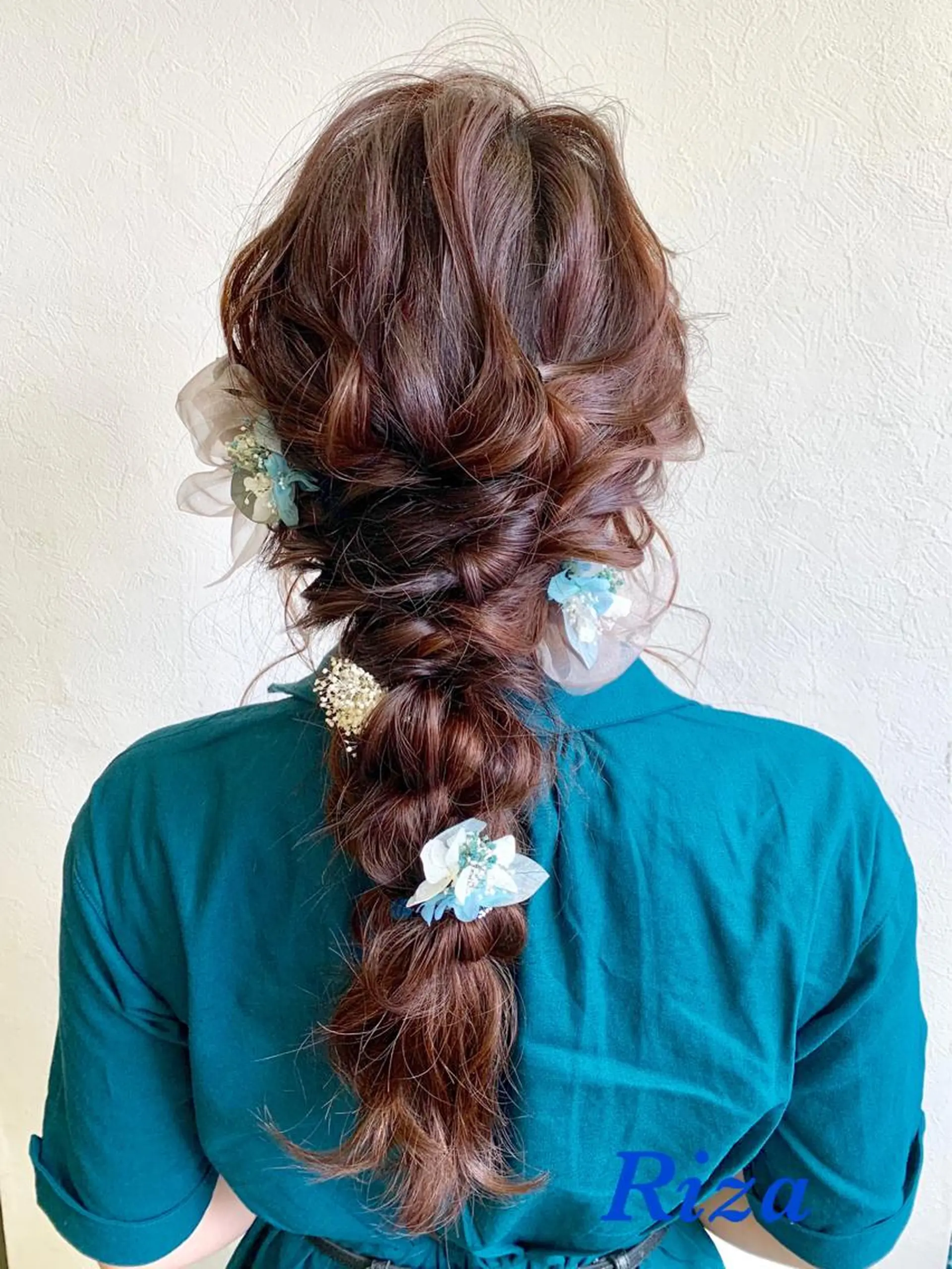 ヘアアレンジ 髪飾り 谷口 弥生のヘアスタイル