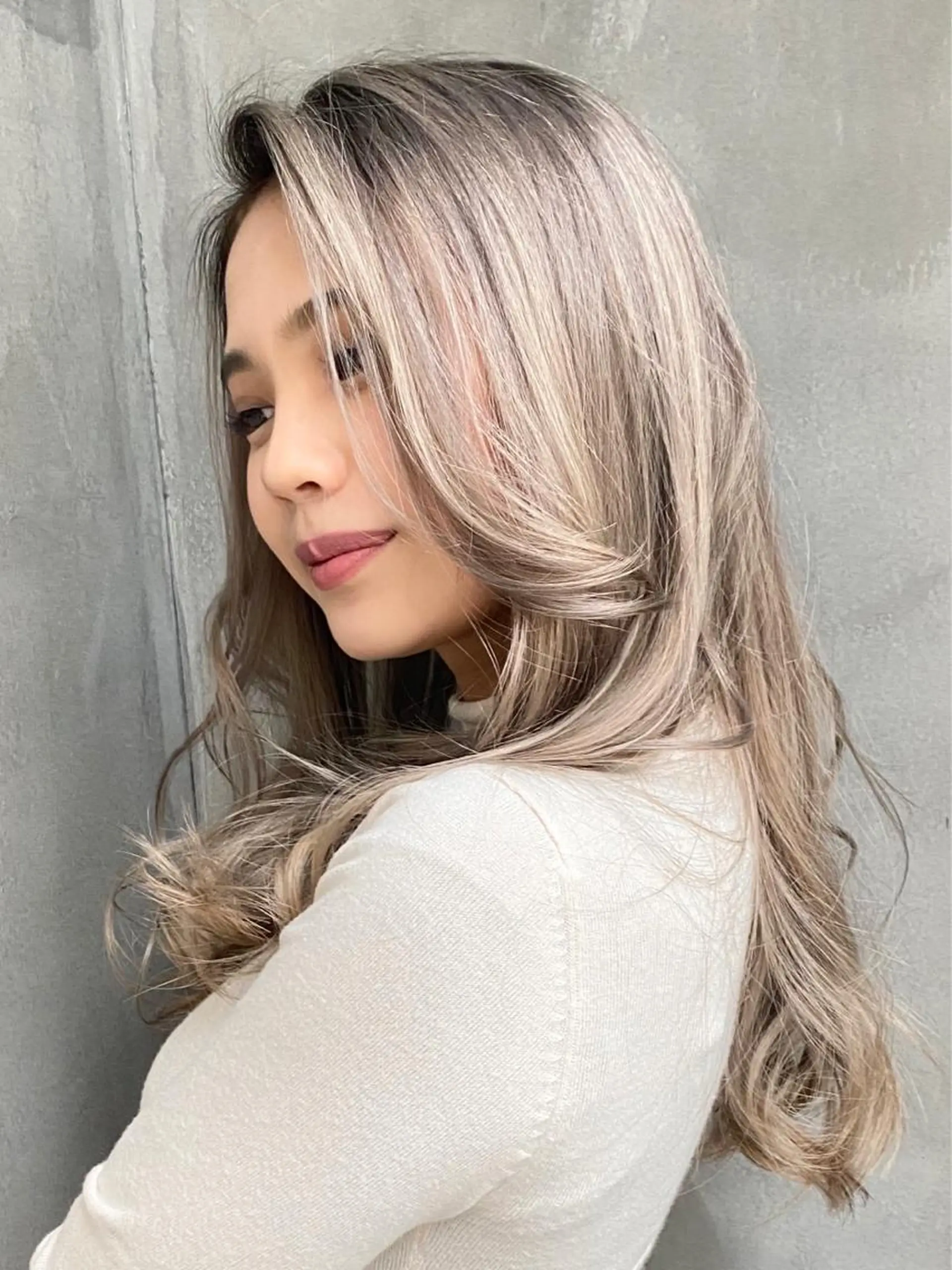 ロング Mogami Kengoのヘアスタイル