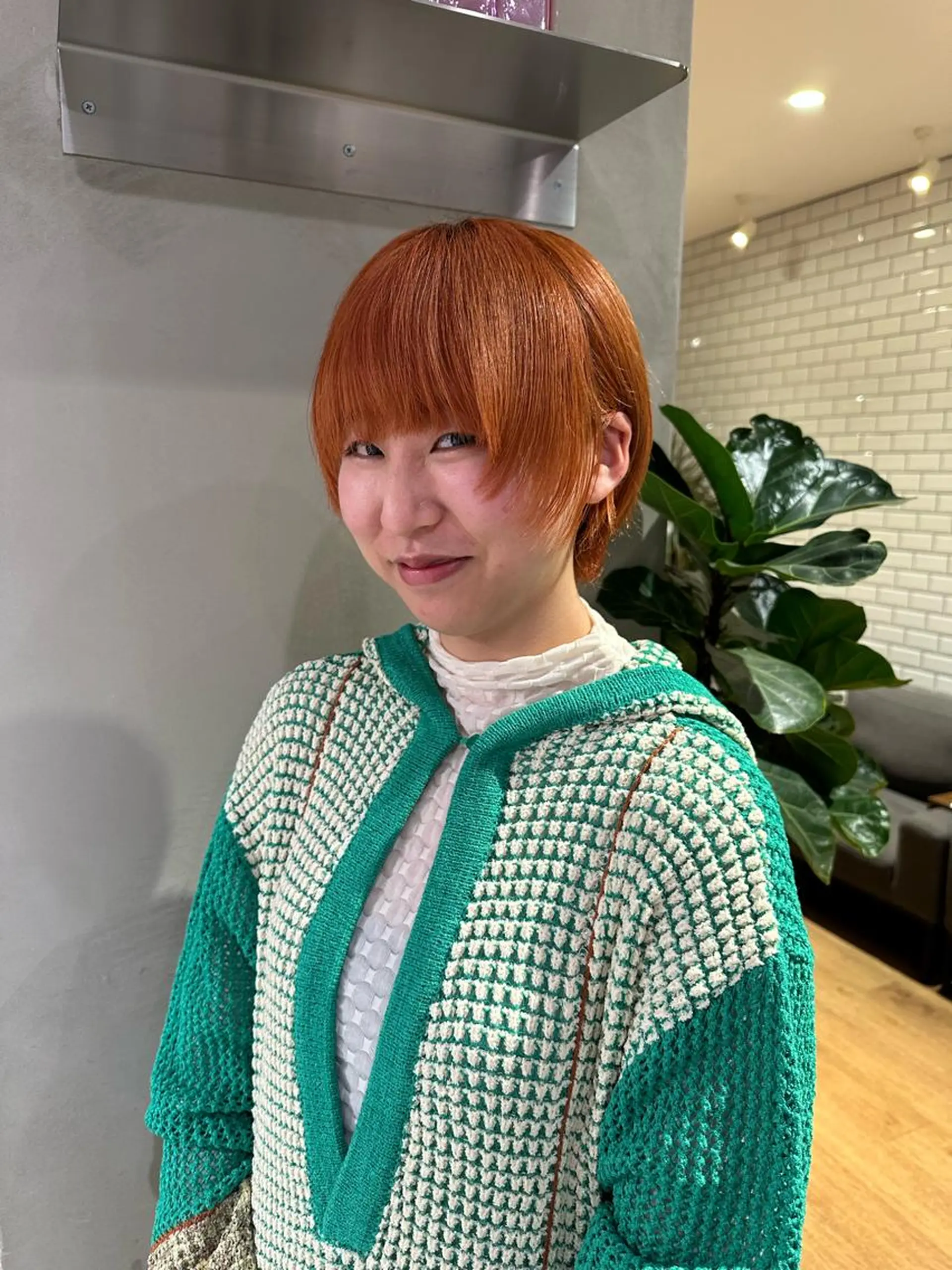 ショート カラー Nikiita リコのヘアスタイル