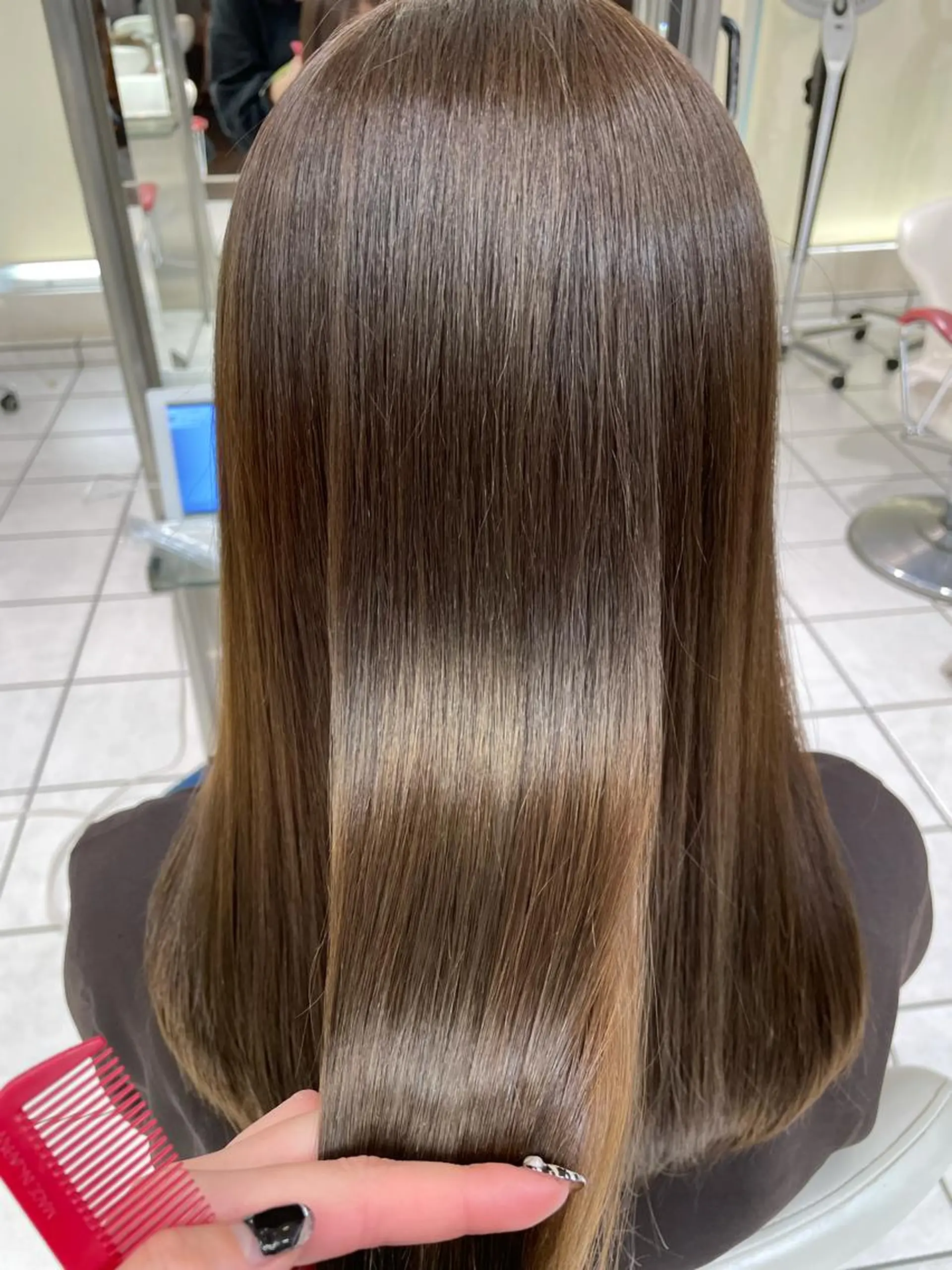 セミロング カラー ベージュカラー 透明感カラー オリーブベージュ 🍒暖色カラー /やぎふうか🍒のヘアスタイル