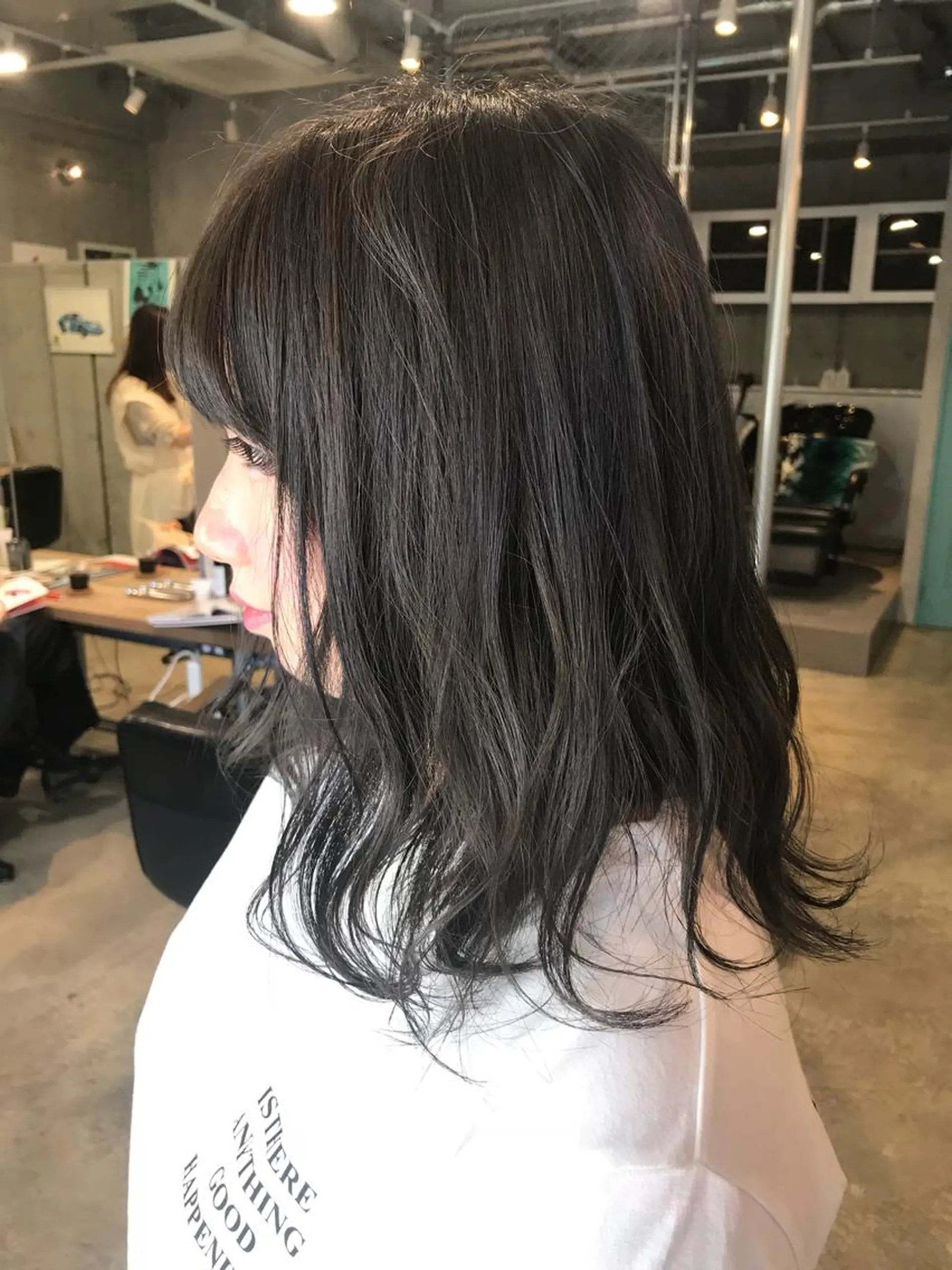 ミディアム カラー ブリーチ グレージュ 竹嶌 健吾のヘアスタイル