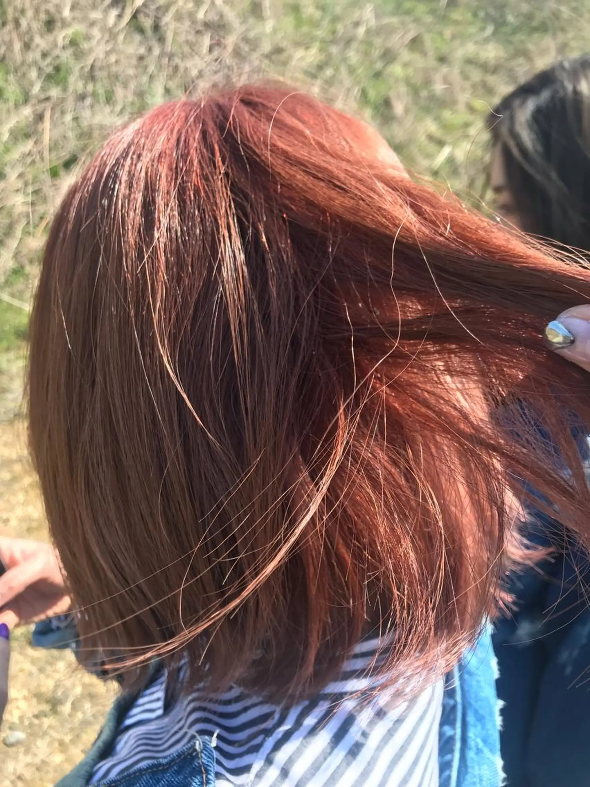 ショート カラー ブラウンカラー ダブルカラー レッドカラー レッドブラウン 北川 真衣のヘアスタイル