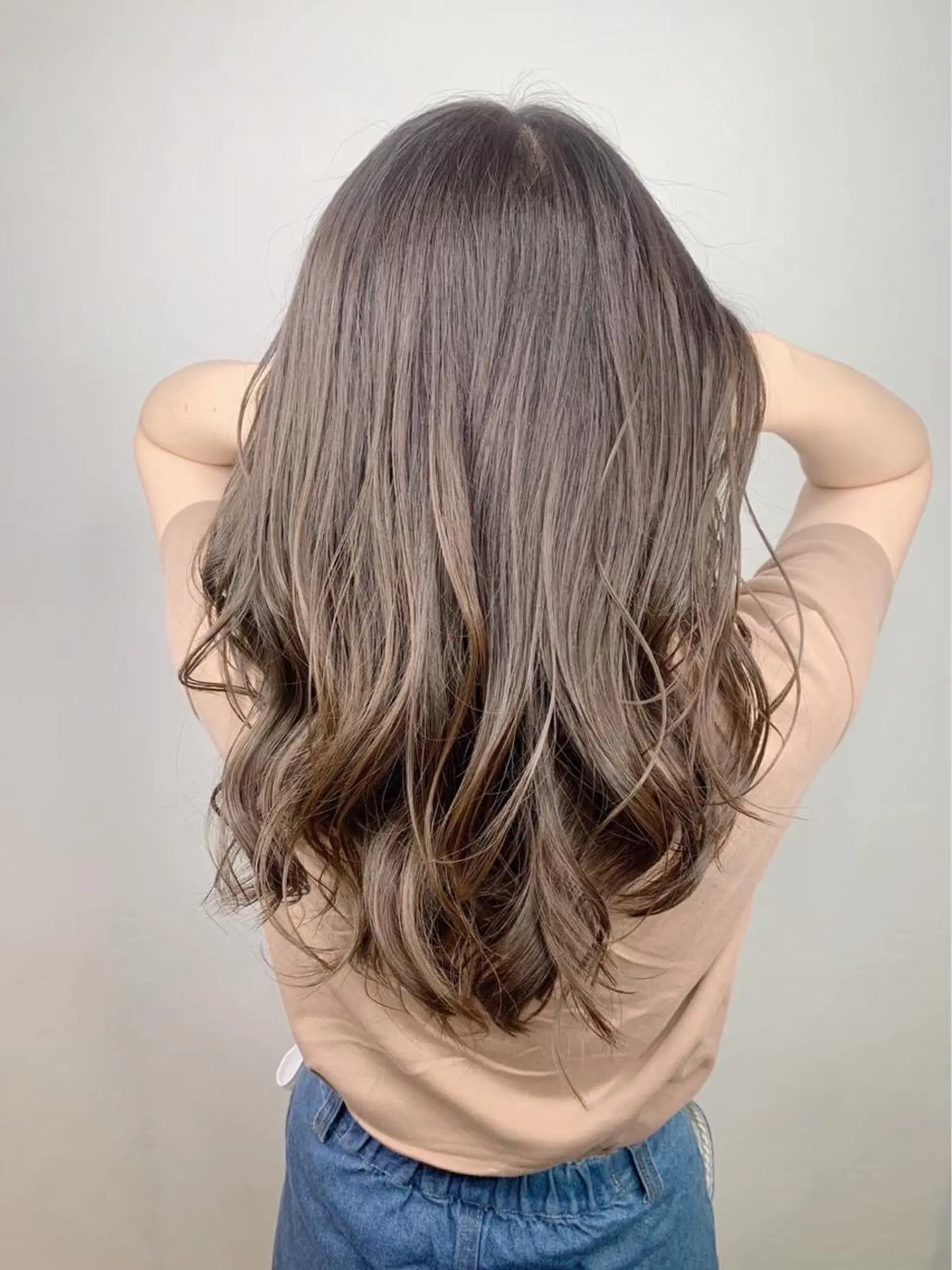 ロング カラー ベージュカラー カット 高階 晃一 /レイヤーカットのヘアスタイル