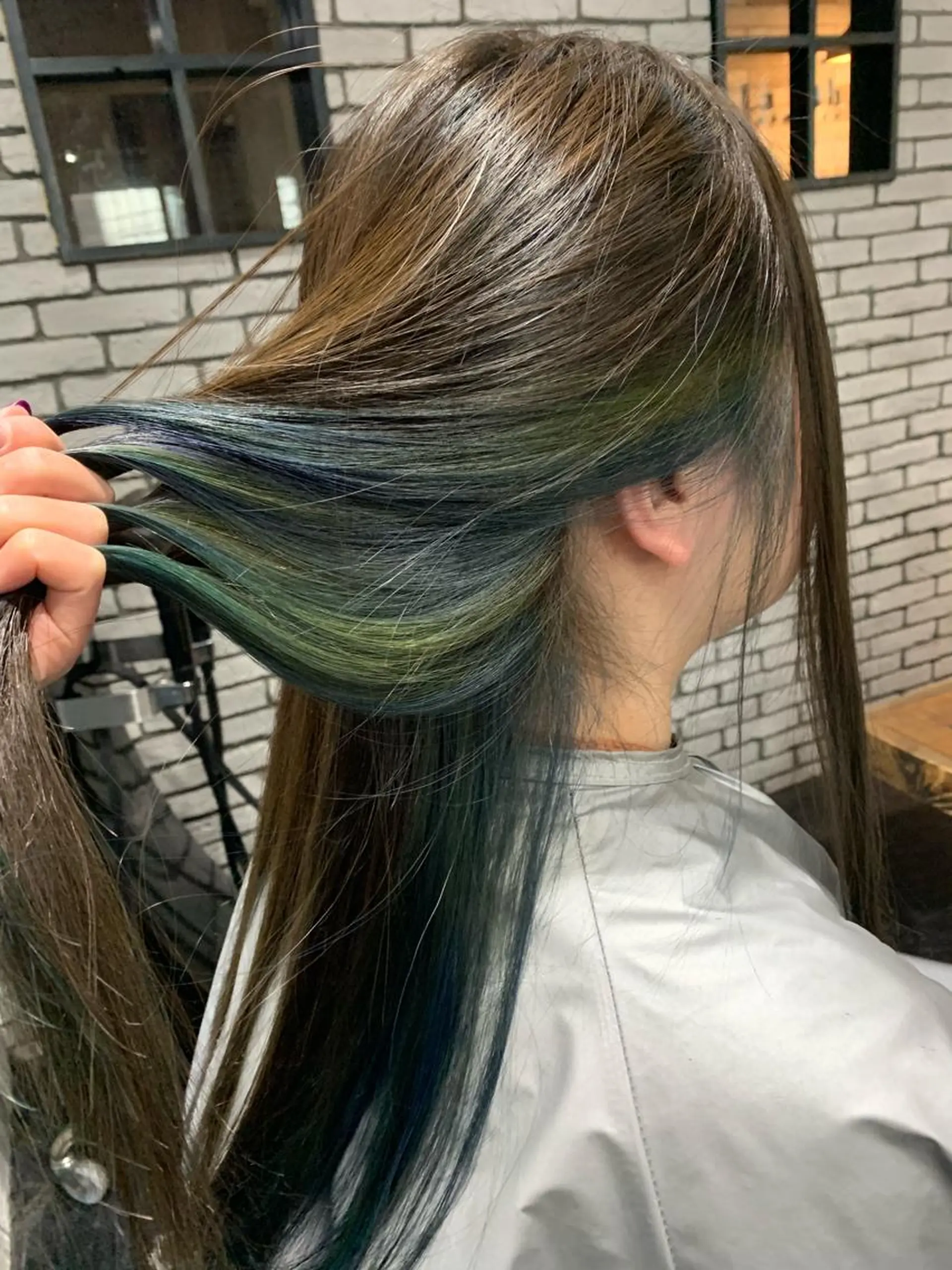 セミロング カット ヘアカラー トリートメント 山本 みきのヘアスタイル