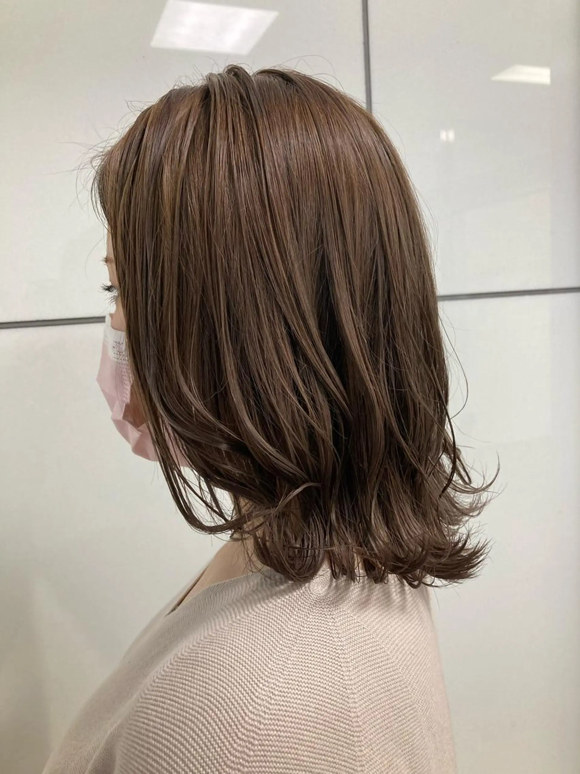 ミディアム カラー グレージュ ヘアカラー 髪質改善/痛ませ ないカラー/西村航大のヘアスタイル