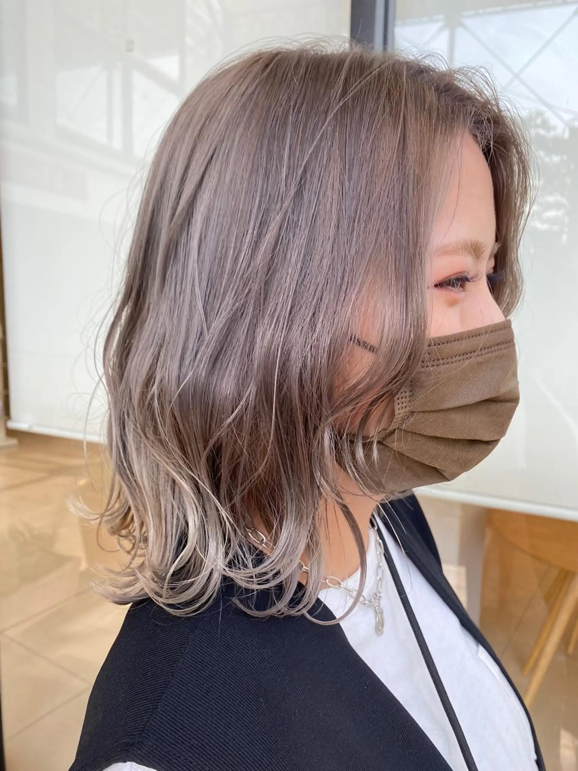 ミディアム カラー ダブルカラー グレージュ ハイトーンカラー カット ヘアカラー トリートメント プルエクステ/透明感 カラー✨KAZUKIのヘアスタイル