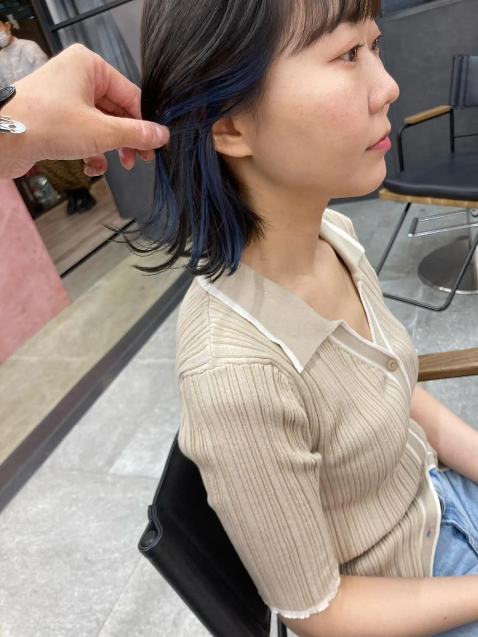 ミディアム カラー ブルーカラー ダークグレー ダークグレージュ グレージュ カット ヘアカラー 小木曽智美 /ボブ/ショートのヘアスタイル