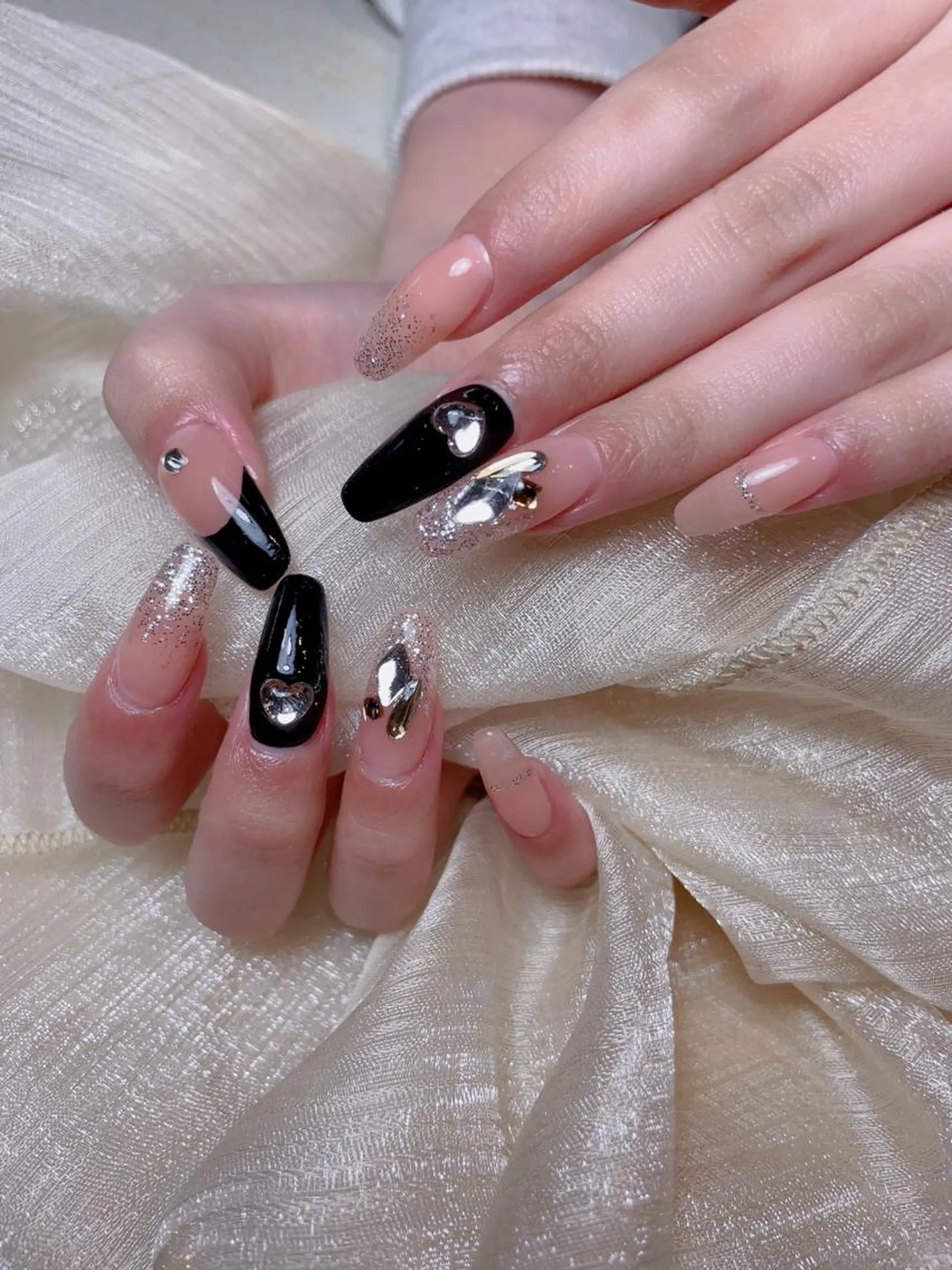 ネイル ハンドネイル 南野 由希のネイルデザイン