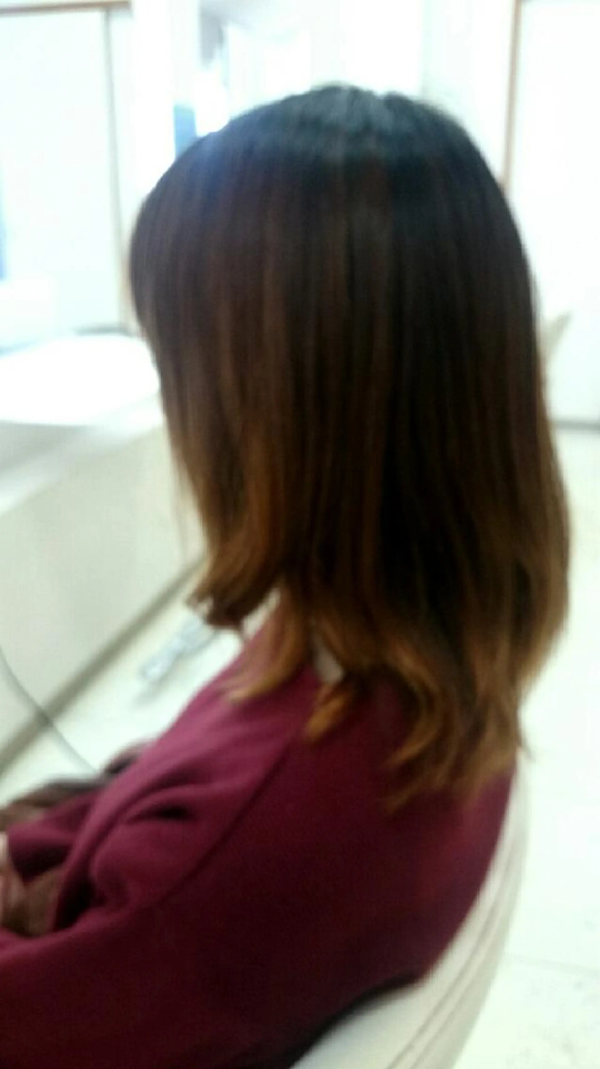 セミロング ミディアム ｷﾝｼﾞｮｳ ｴﾅﾐのヘアスタイル