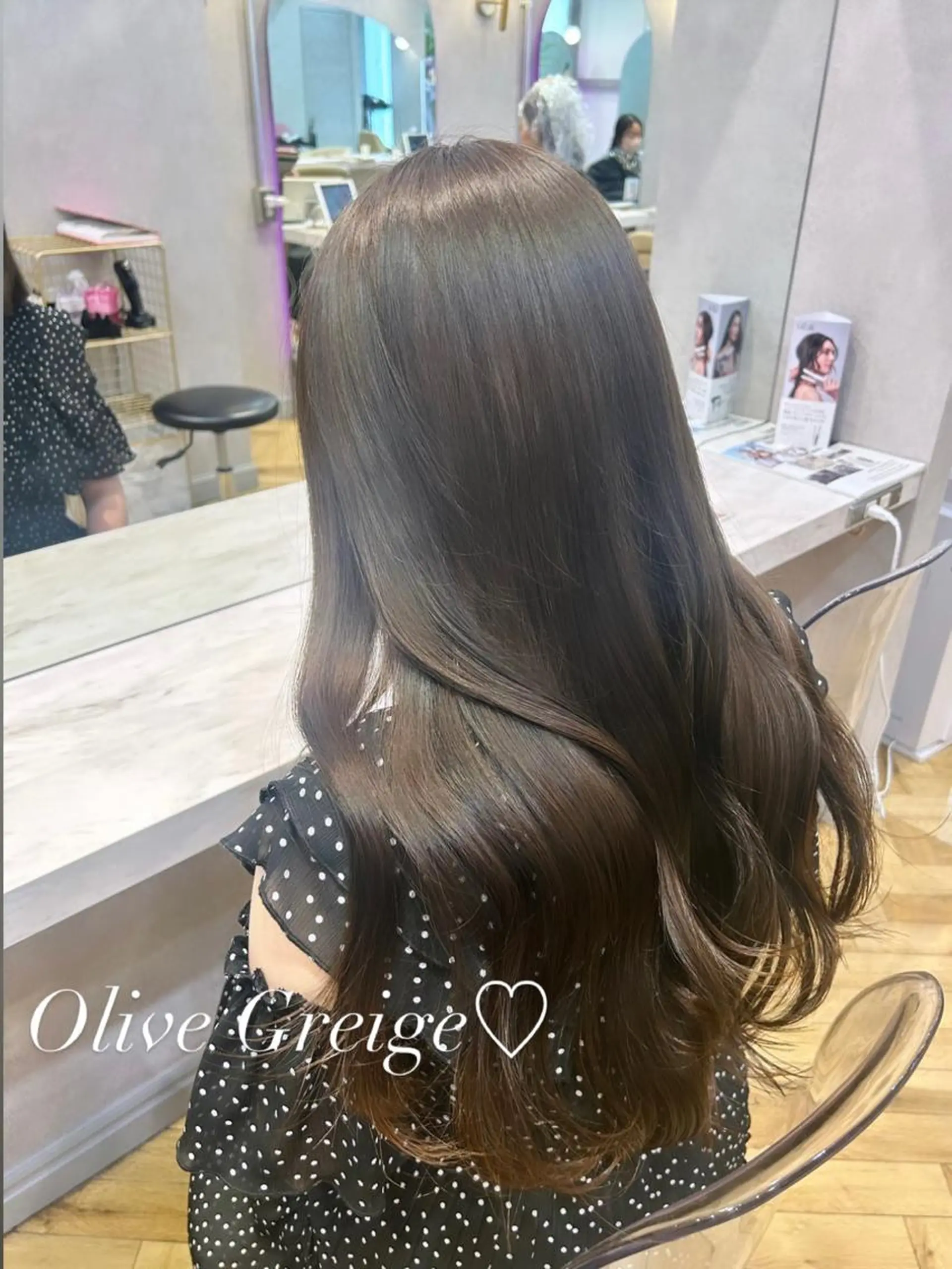 ロング カラー ヘアアレンジ トリートメント カット ヘアカラー 🩷韓国ヘア/ヨシン モリ🩷Maikaのヘアスタイル