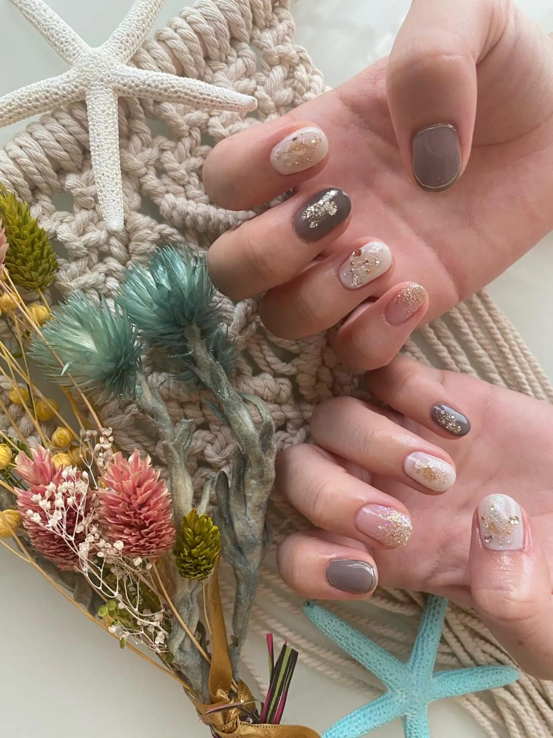 ネイル ハンドネイル ハンドケア ëmma nail_ by chulaのネイルデザイン