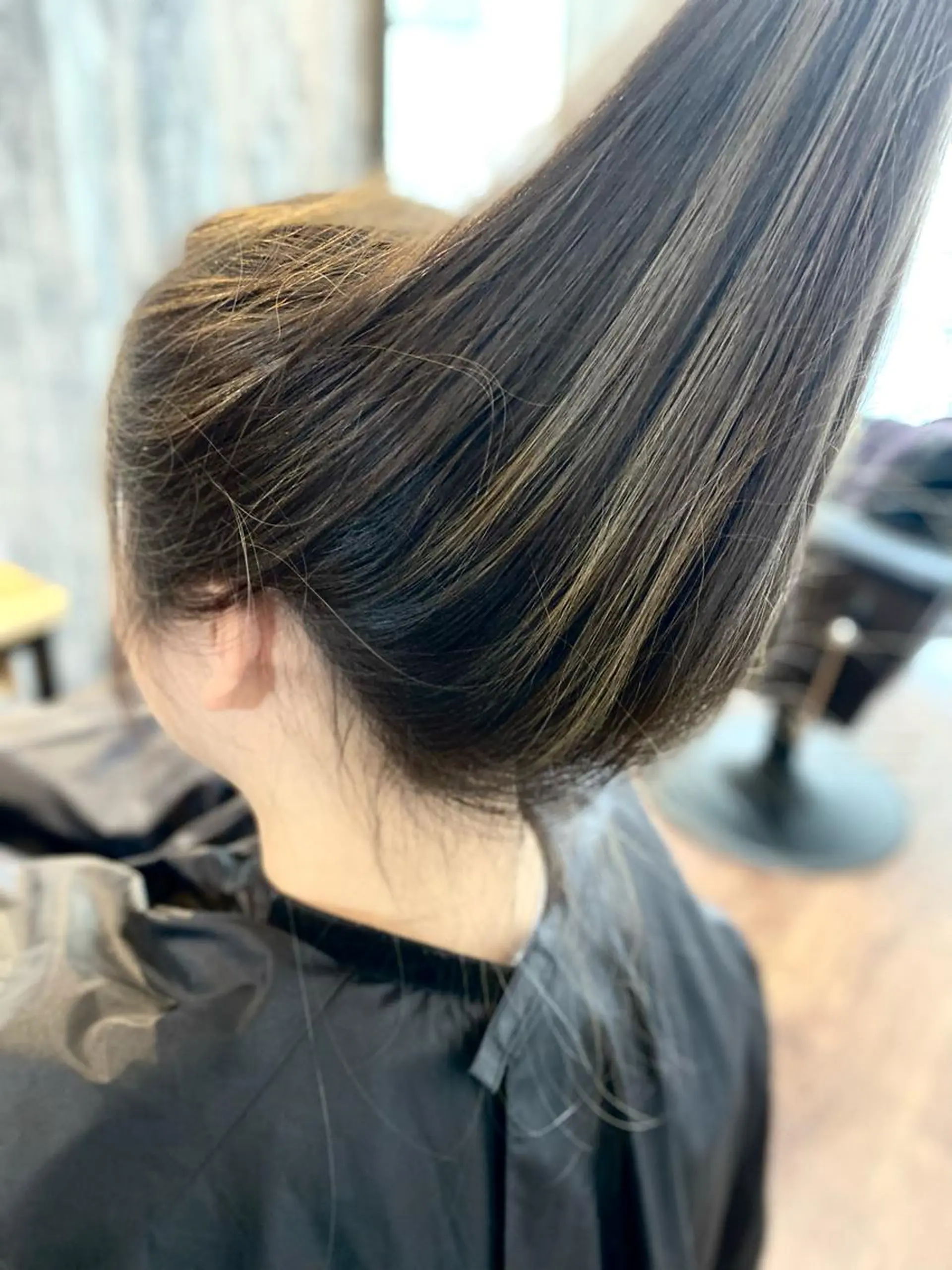 ロング カラー カット ヘアカラー トリートメント Luzir⭐︎ GEN⭐︎のヘアスタイル