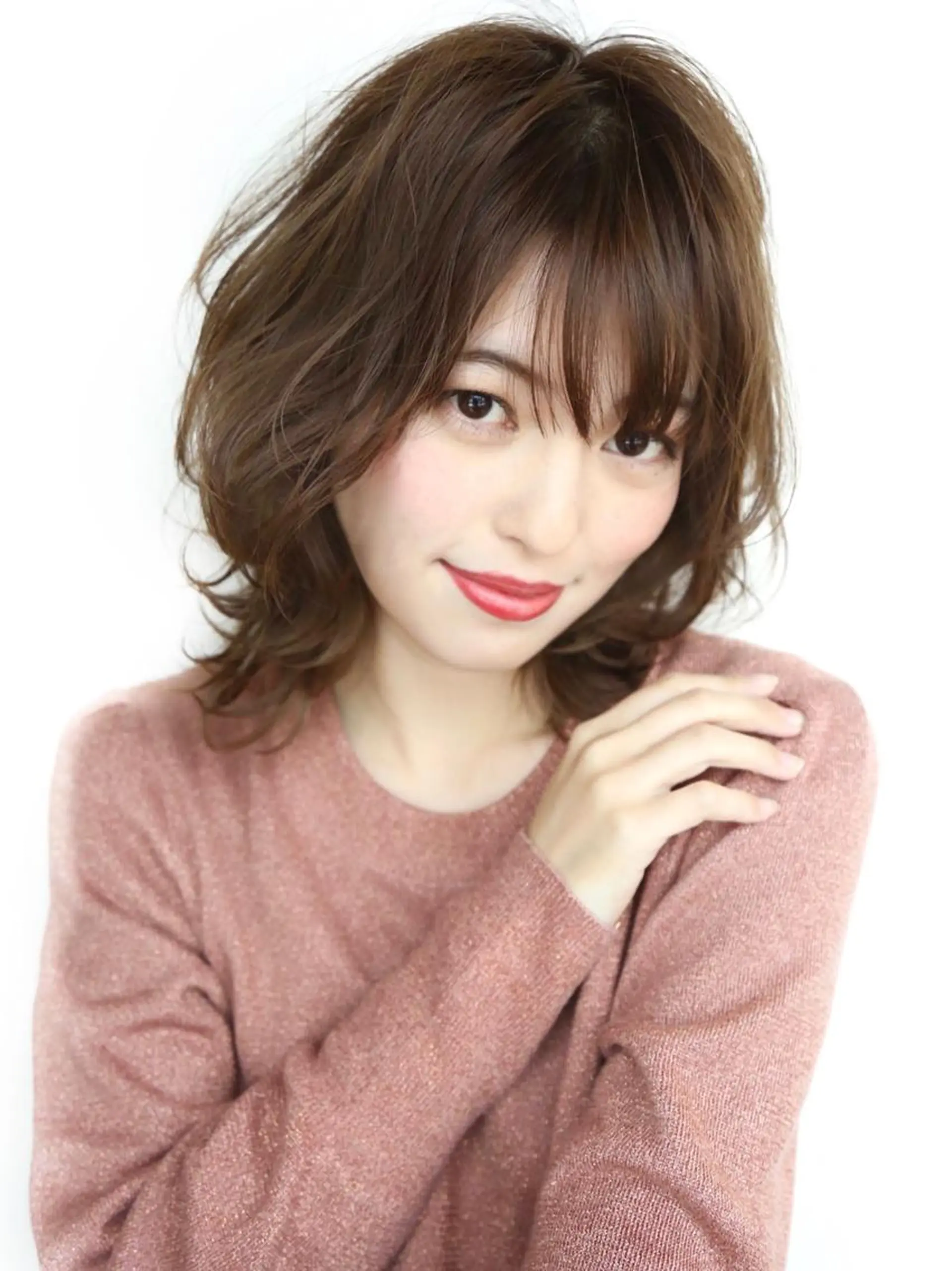 ミディアム マイナス5歳若見え 40代以上必見✊️のヘアスタイル