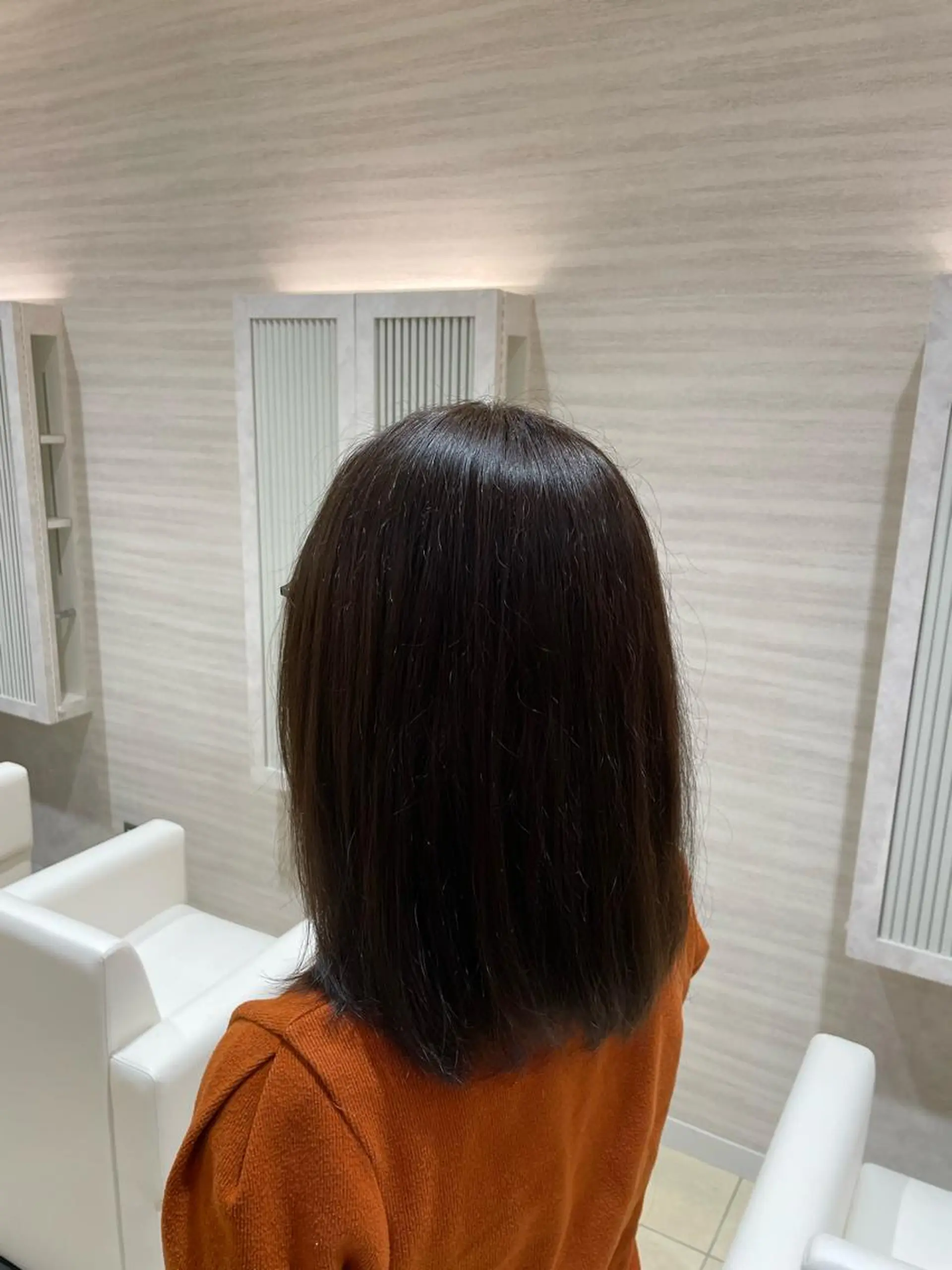 セミロング カラー 脱白髪染め白髪ぼかし TERA（寺崎）のヘアスタイル