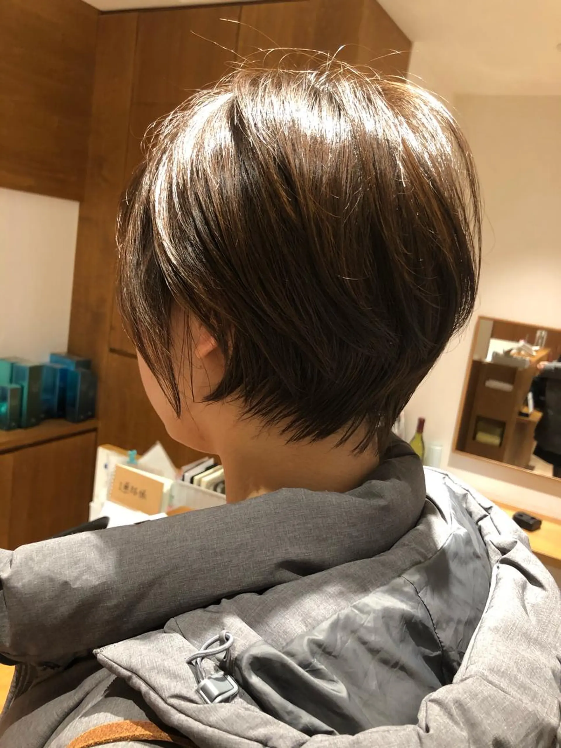 ショート カラー 🌟イメチェン美容師 🌟清水 大輝のヘアスタイル