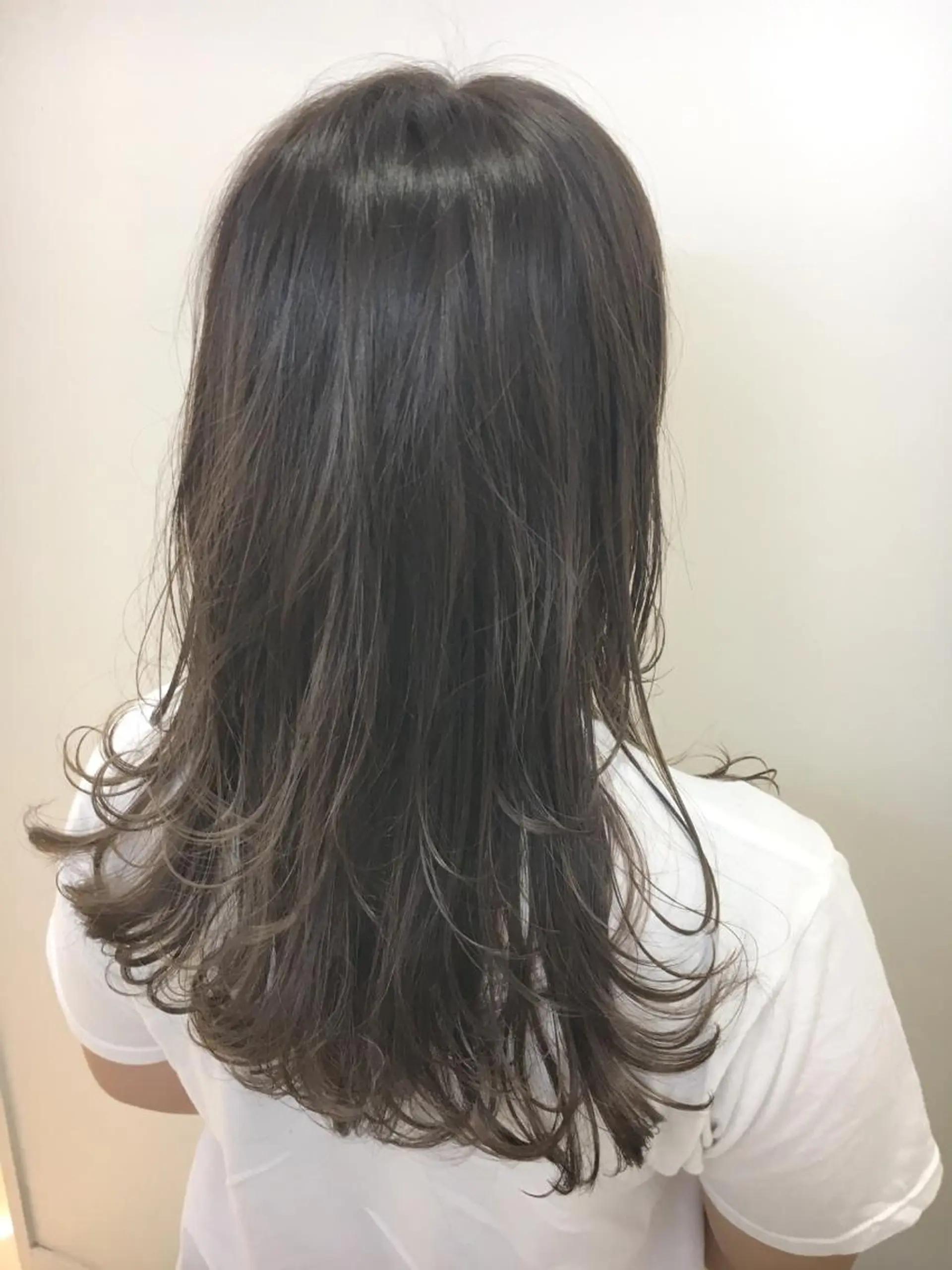 カラー グレージュ ヘアカラー 永井 大希のヘアスタイル