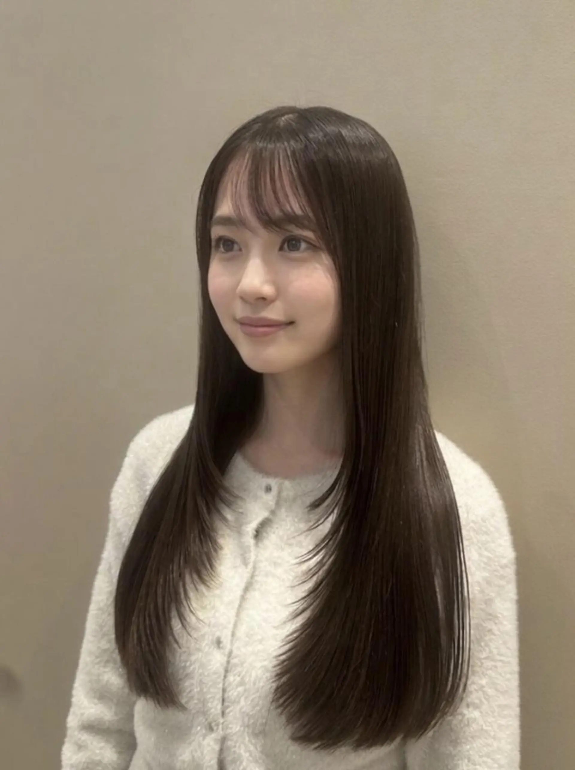 ロング レイヤー×顔周り/ 髪質改善/川上京香のヘアスタイル