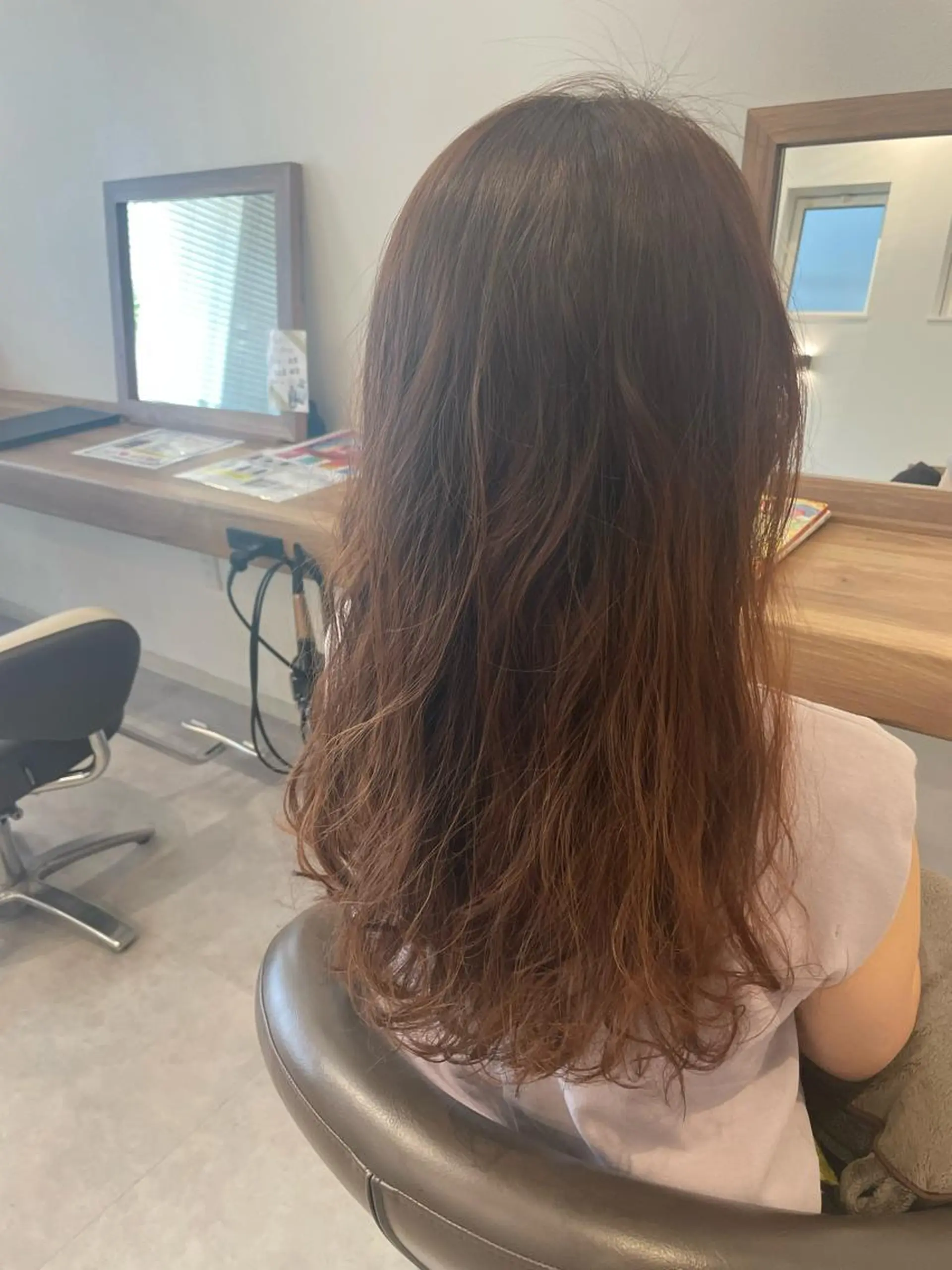 ロング パーマ 山越 美裕樹のヘアスタイル