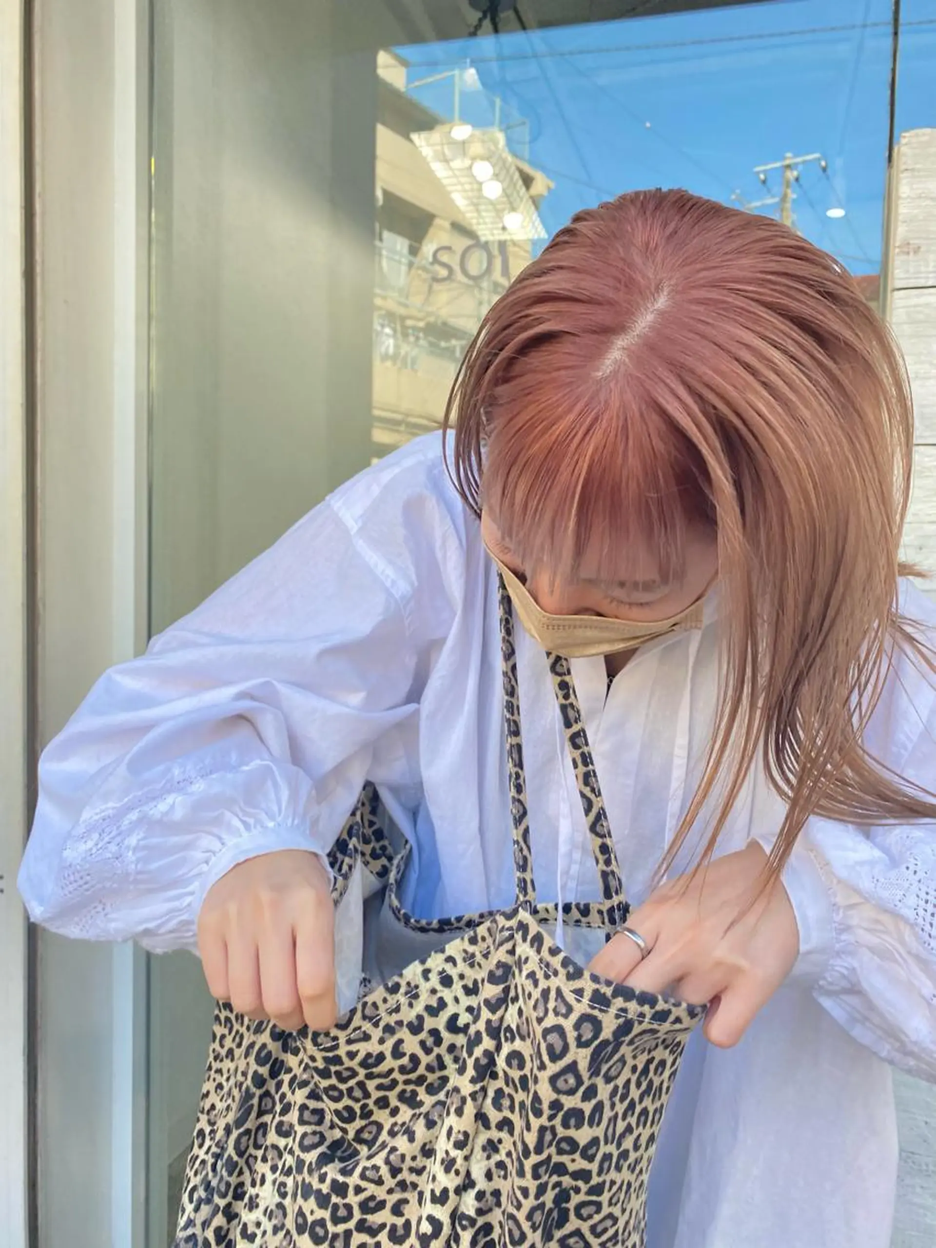 ミディアム カラー ベージュカラー ブリーチ ミルクティーベージュ ヘアカラー 森貴裕/ベージュ/ パーマ/オリーブのヘアスタイル