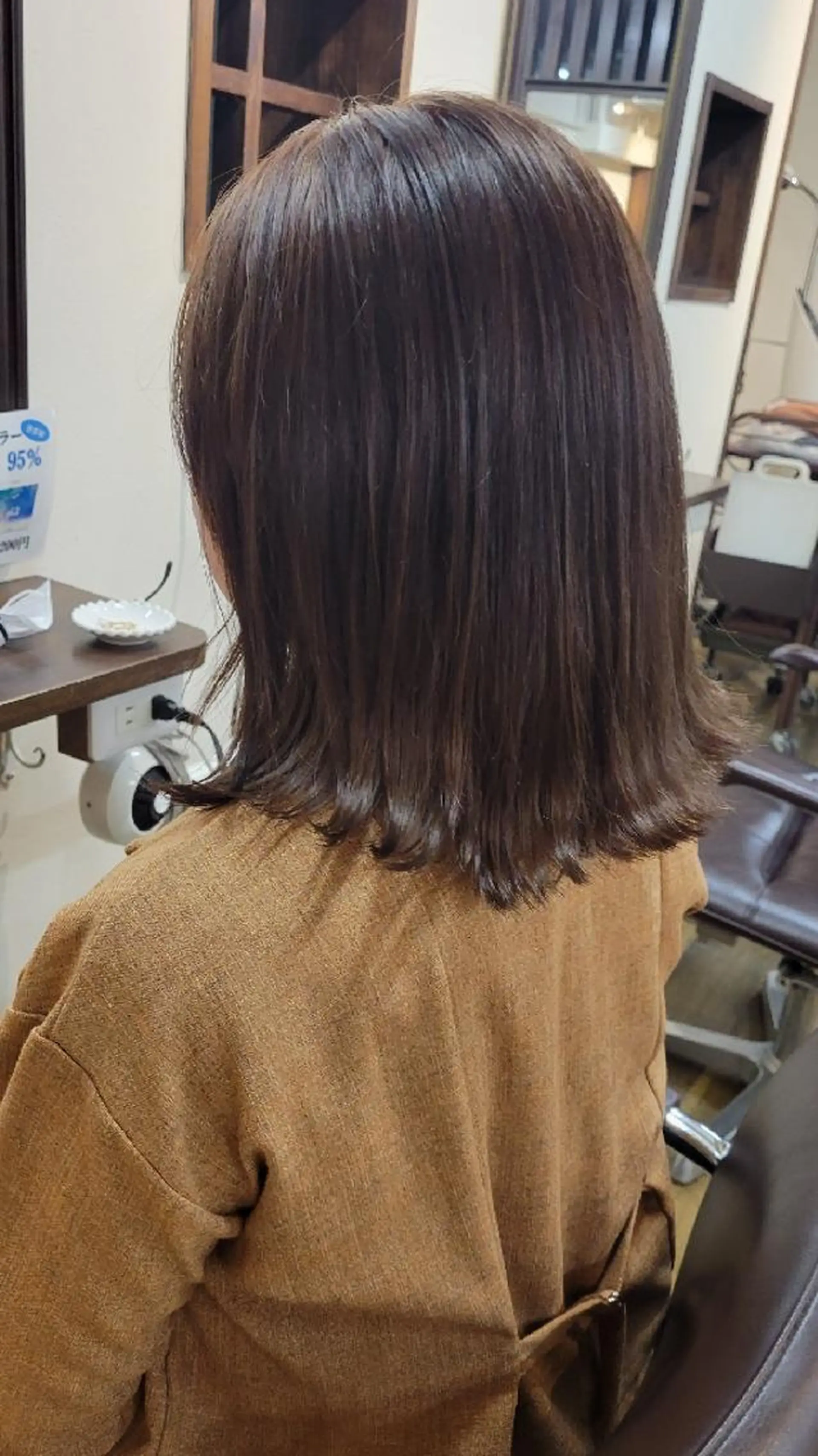 ミディアム 外ハネヘア 龍 悠紀のヘアスタイル