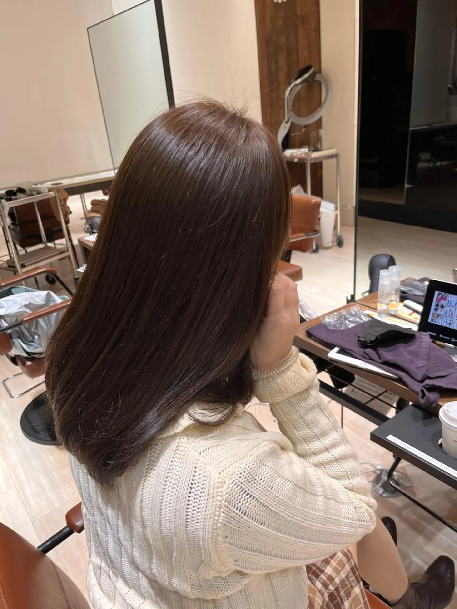 ロング トリートメント 赤羽今日子/レイヤー /盛れる顔まわりのヘアスタイル