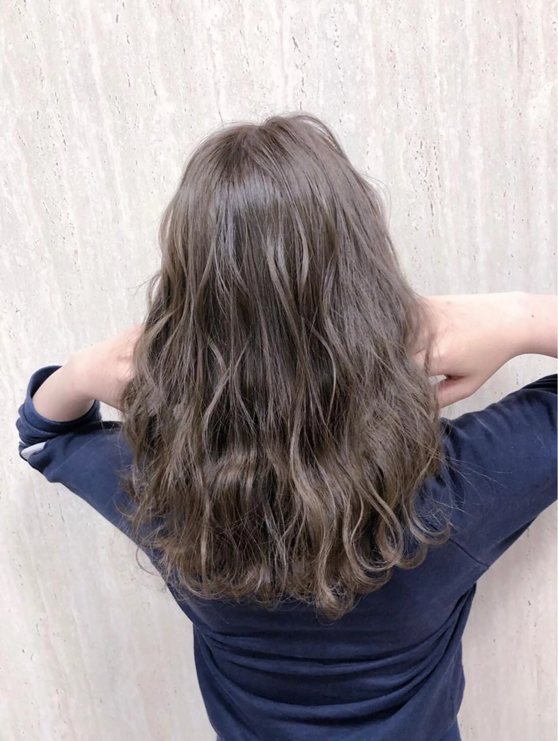 ロング カラー 店長　濱口 花菜　美髪整形のヘアスタイル