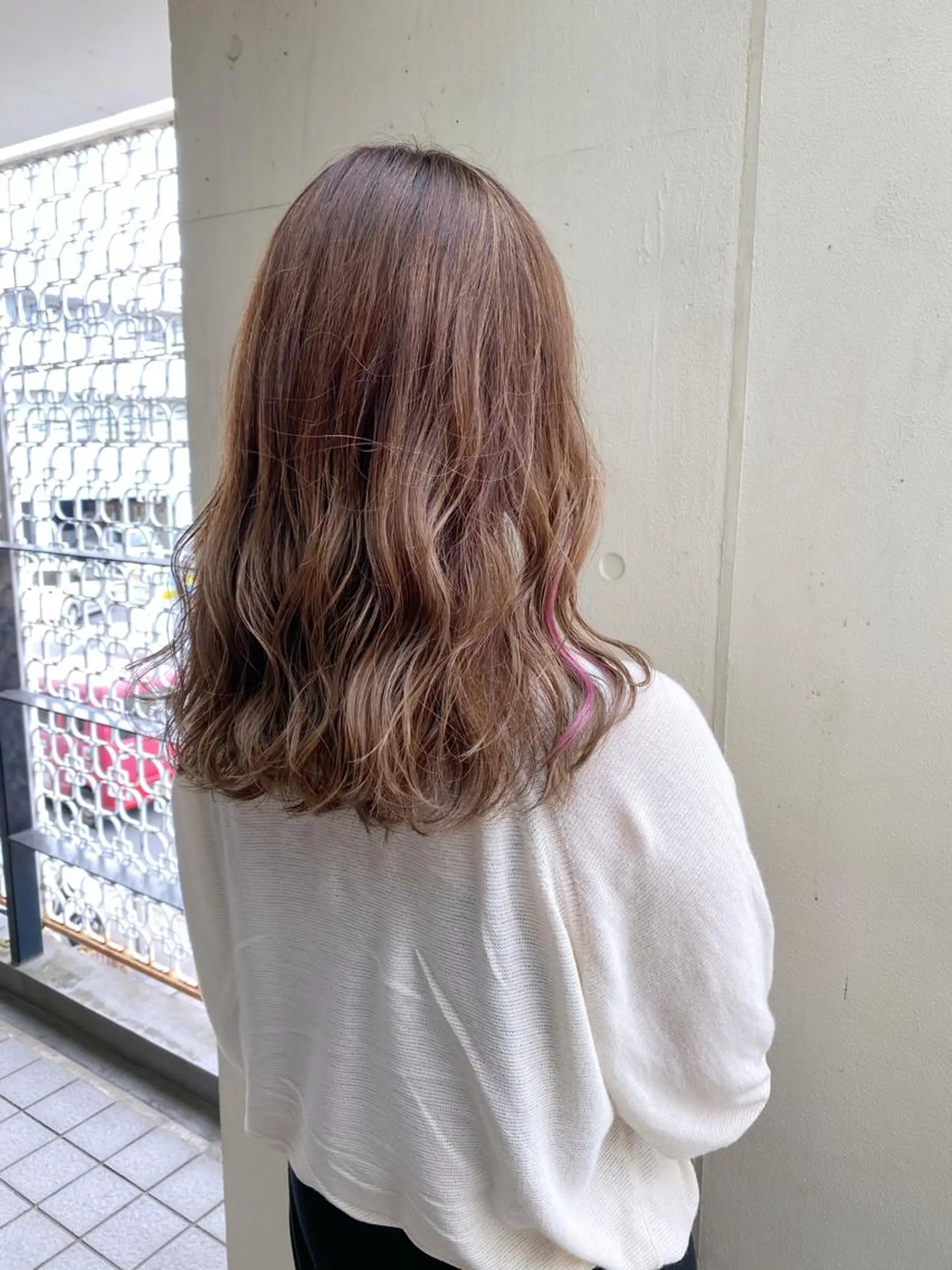 セミロング カラー カット ヘアカラー Happiness河原町店所属・進 詩織のヘアスタイル
