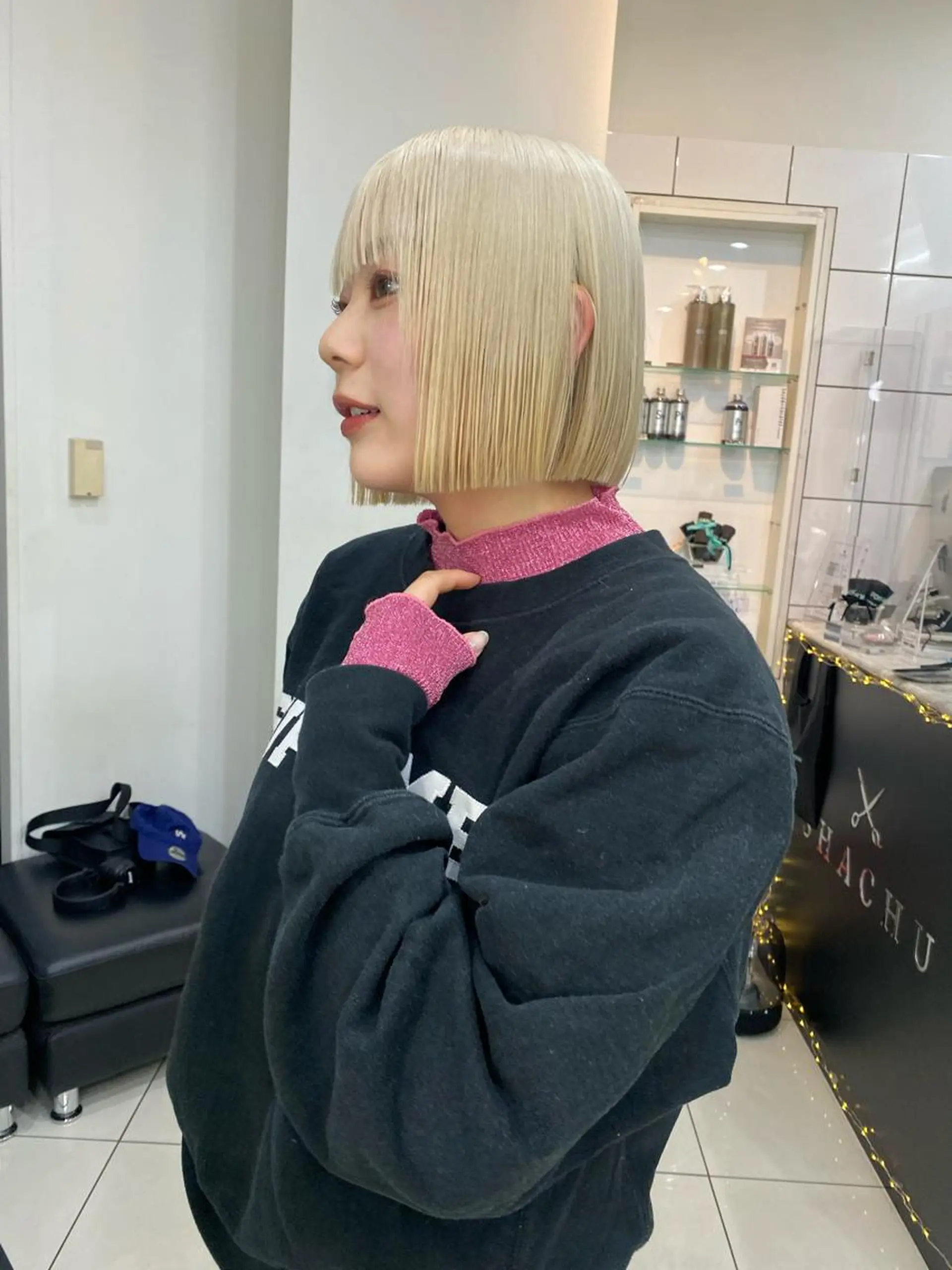 ショート カラー ヘアアレンジ ブロンド ボブ SHACHU渋谷神南店所属・SHACHU ayamiのヘアスタイル