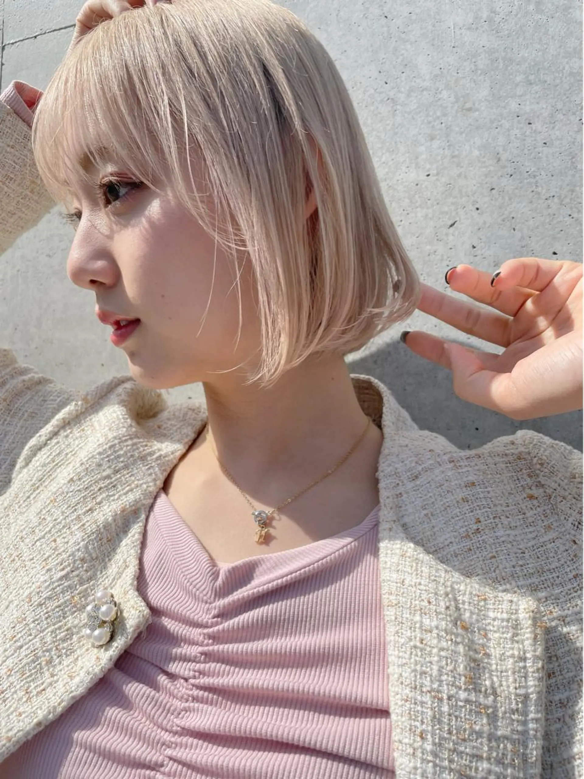 ショート カラー 顔周りカット 【オノザワリョウ】のヘアスタイル