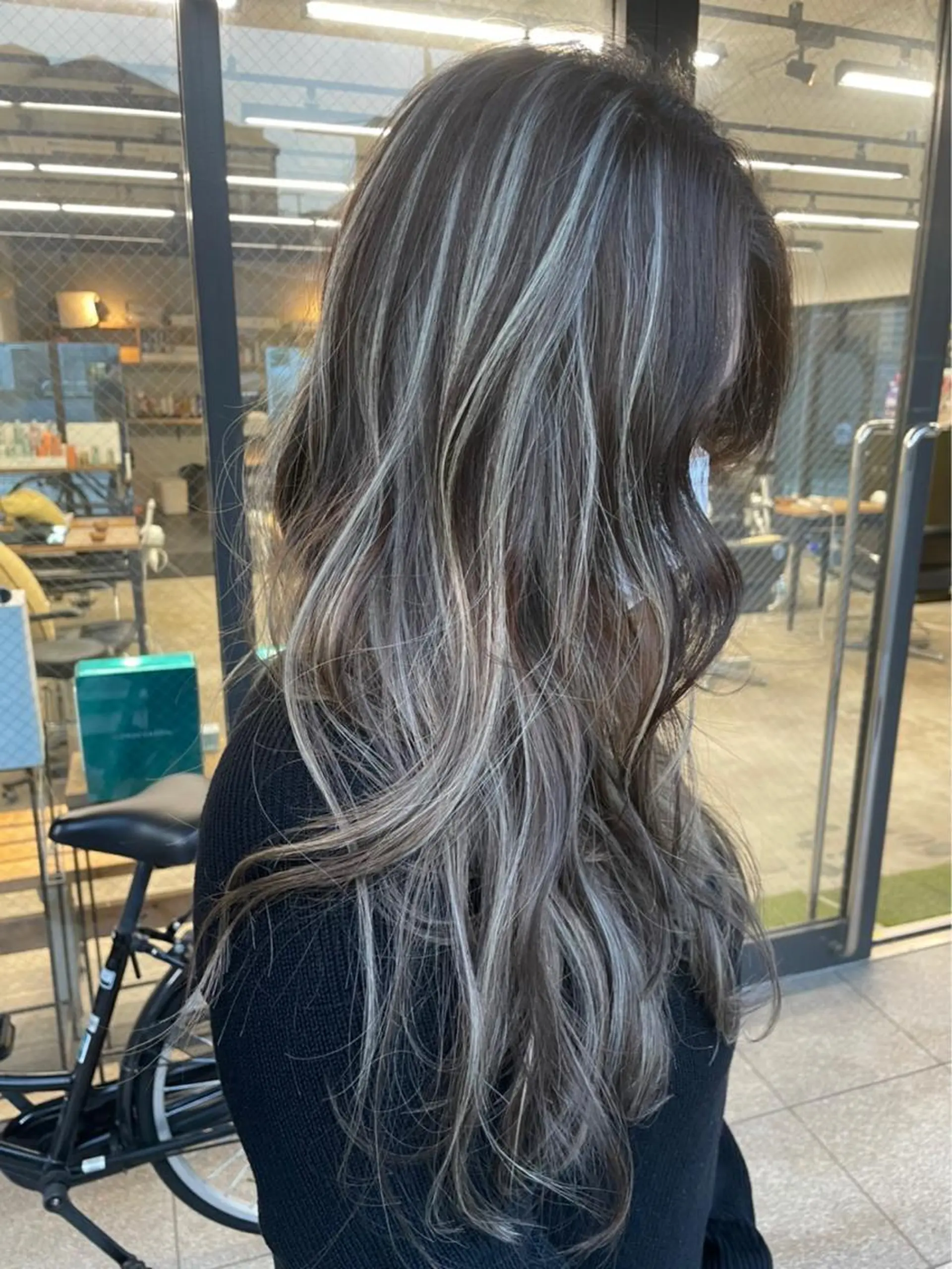 ミディアム カラー ヘアアレンジ ヘアローラン所属・💕 manaka🌺のヘアスタイル