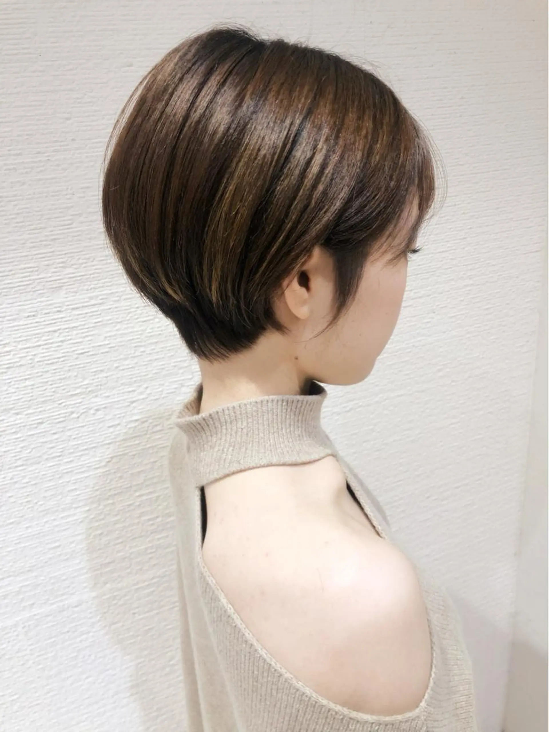 ショート 三鷹で1番ショート ボブをカットする新谷のヘアスタイル